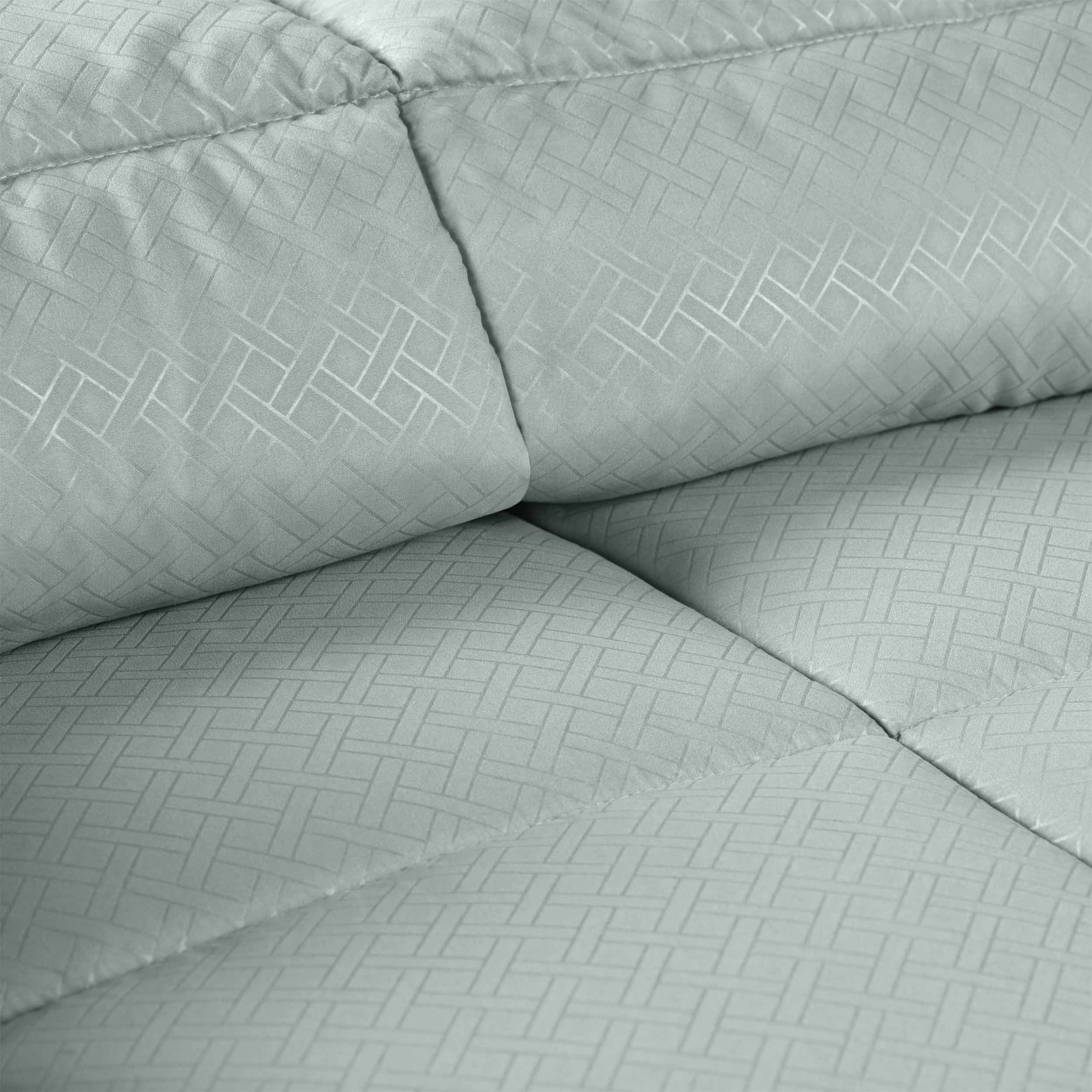 Luxury Basketweave Plush Down Alternative Comforter - Hypoallergenic & Breathable All-Season Bedding for Master Bedroom, Guest Room & Dorm