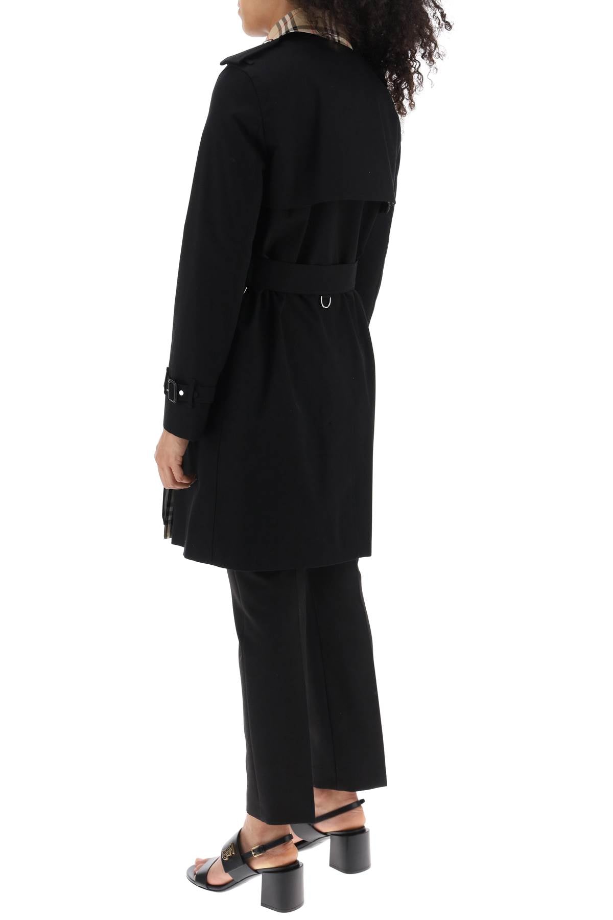 Burberry 'Montrose' Double Breasted Trench Coat for Women - Classic Waterproof Raincoat with Belt | Perfect for Business, Travel & Fall Fashion
