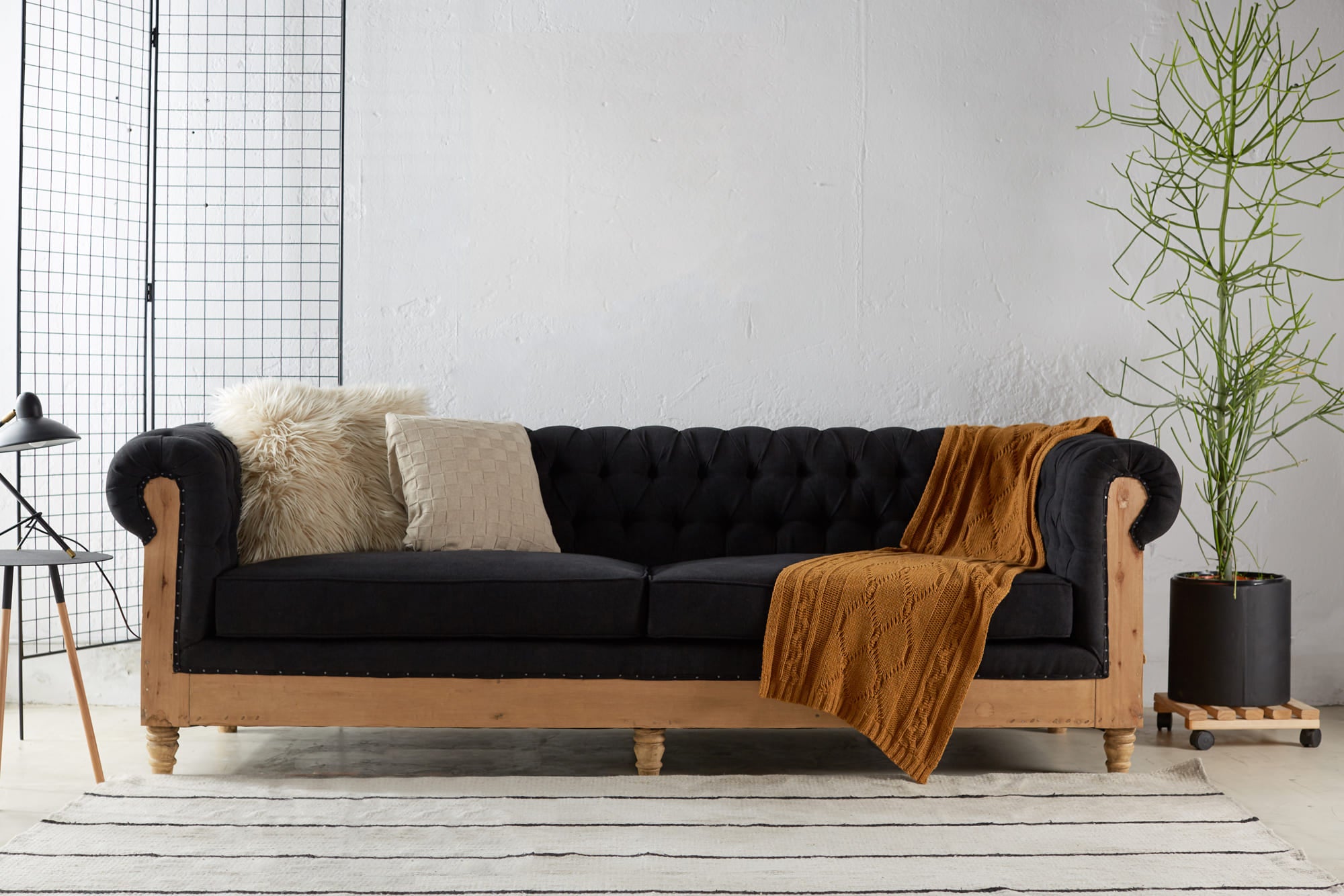 Chesterfield Sofa | Classic Tufted Leather Couch | Restoration Style Living Room Furniture for Home Office & Lounge Decor