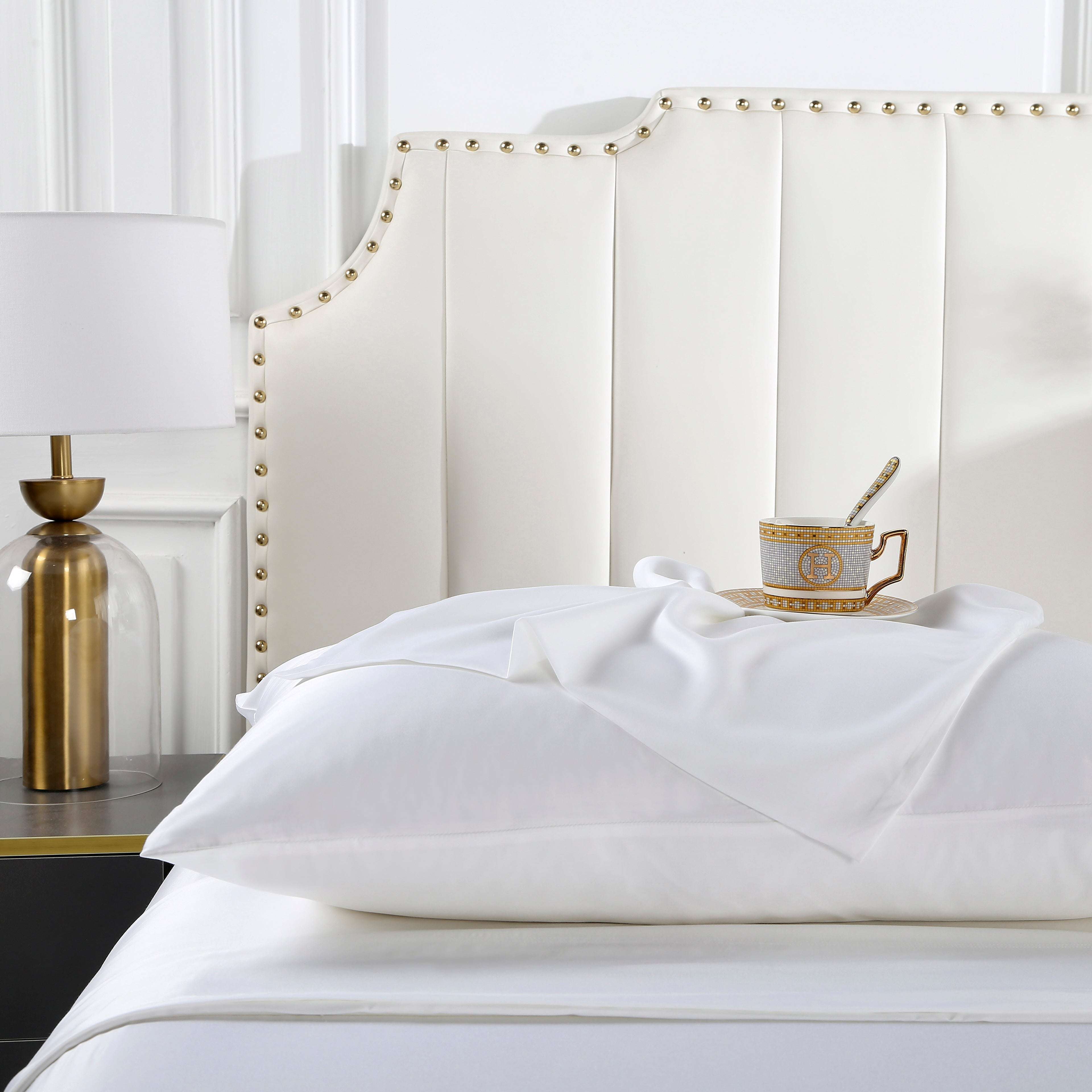 100% Organic Bamboo Sheets Set - Queen Size, Breathable & Hypoallergenic Bedding for Cool & Comfortable Sleep - Perfect for Hot Sleepers & Eco-Conscious Homes