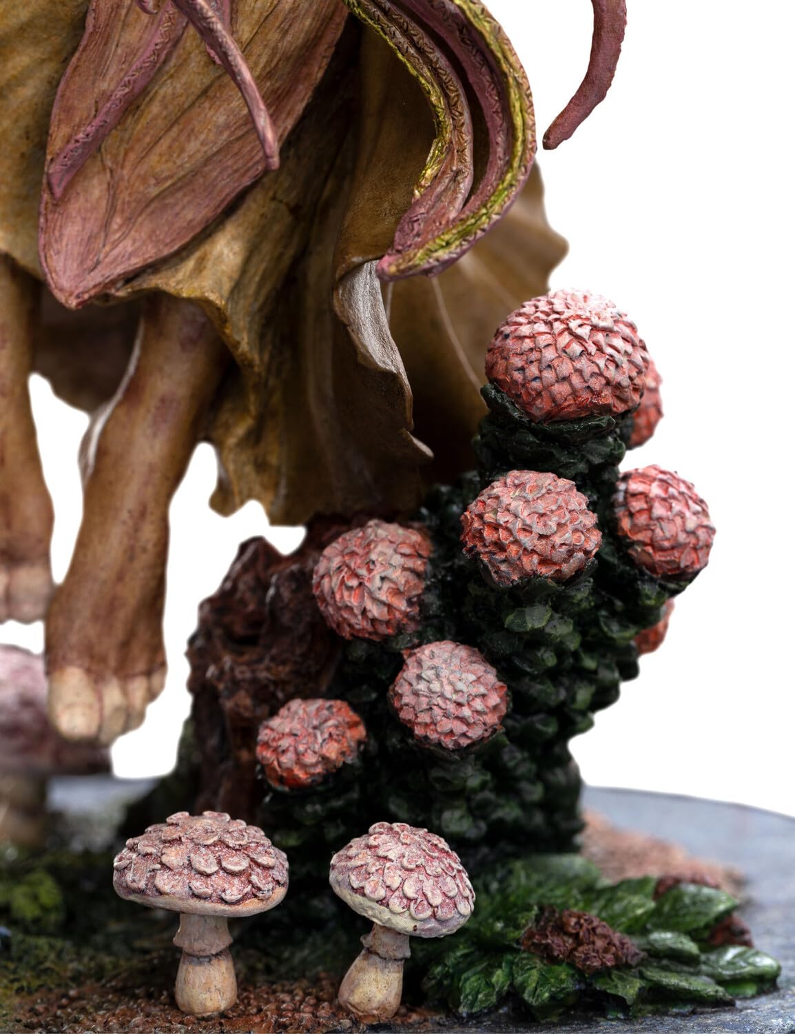 Weta Workshop Dark Crystal Kira The Gelfling 1:6 Scale Polystone Statue - Collectible Fantasy Movie Figure for Display & Home Decor