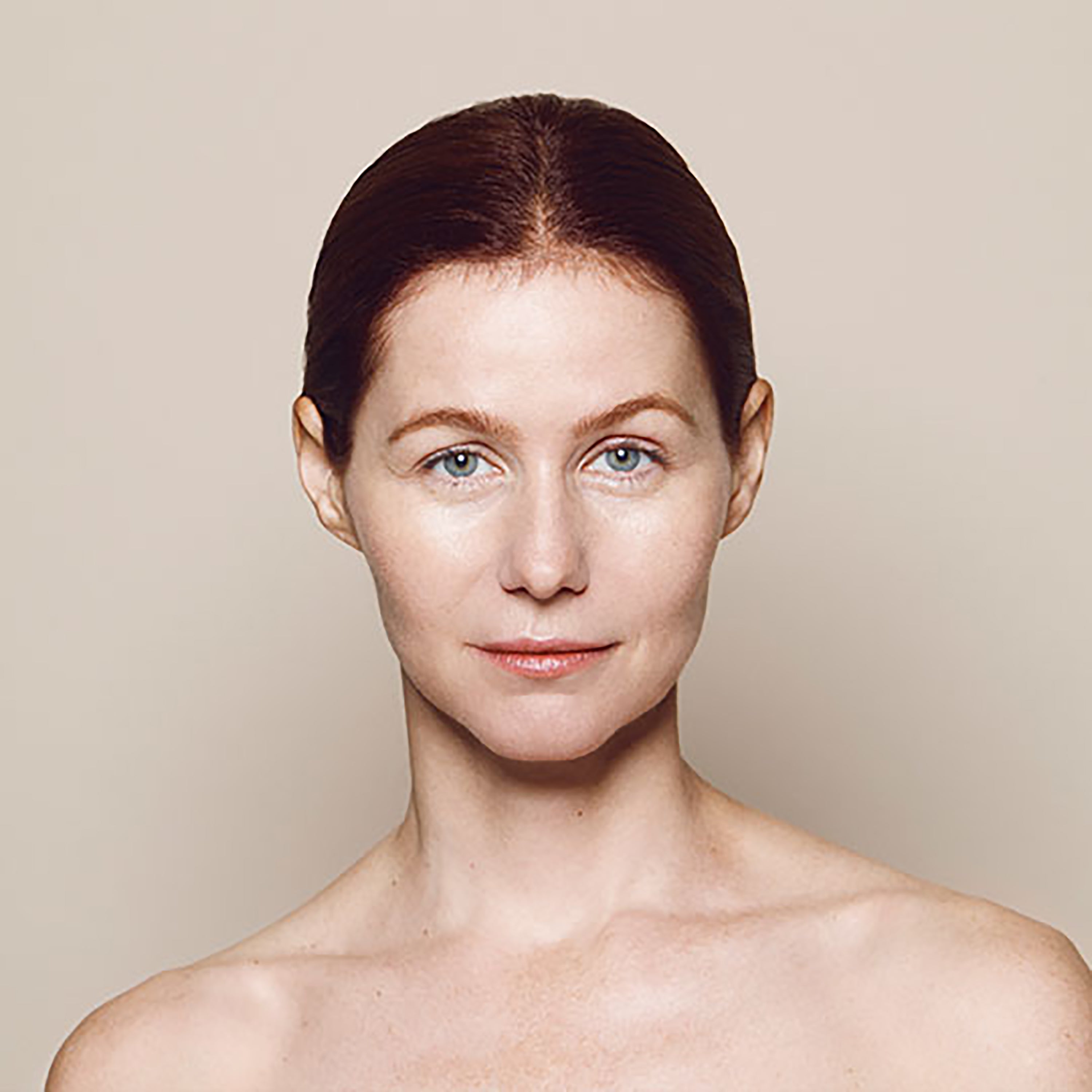 F118 Cream Foundation - Lightweight, Porcelain-Like Coverage for Flawless Skin | Perfect for Daily Wear & Special Occasions