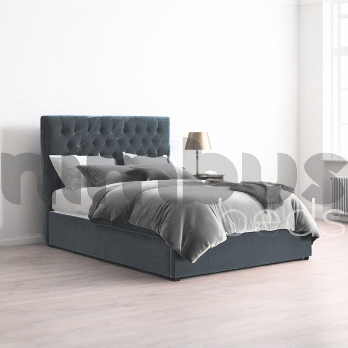 Chesterfield Bed Frame - Queen Size Upholstered Platform Bed with Button Tufting & Wooden Slats | Elegant Bedroom Furniture for Master Suite, Guest Room & Apartment