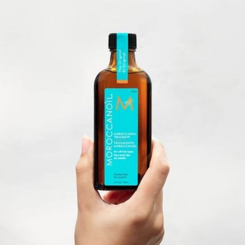 Moroccanoil Hair Treatment - Argan Oil Infused Leave-In Conditioner for Dry, Damaged Hair - Hydrates, Repairs & Adds Shine - Perfect for Salon-Quality Hair Care at Home