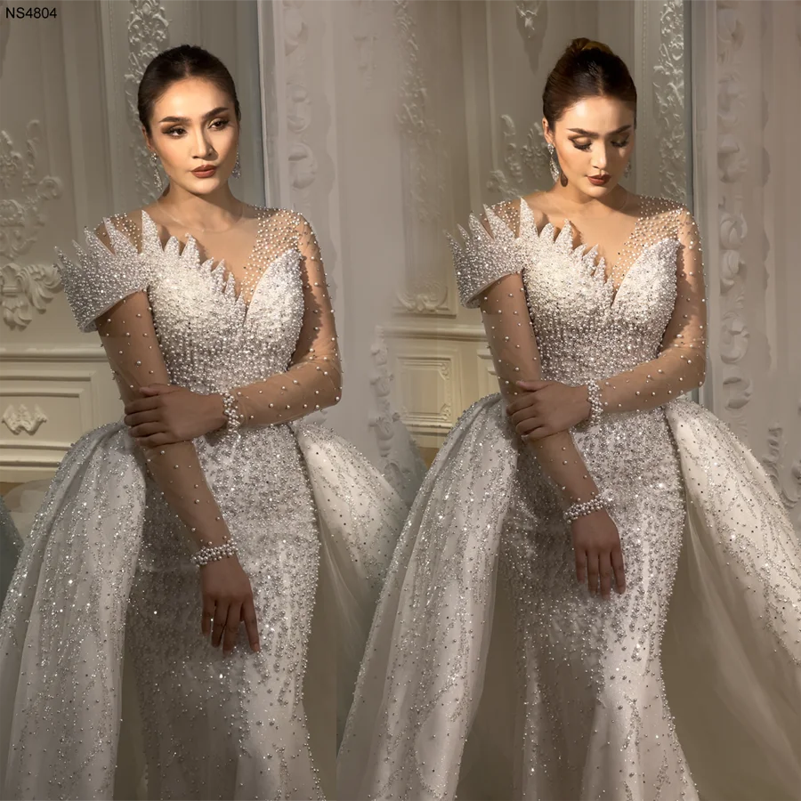 Vintage Pearl Embellished Ball Gown Wedding Dress - Sleeveless Sweetheart Neckline A-Line Bridal Gown for Formal Weddings, Prom & Special Occasions