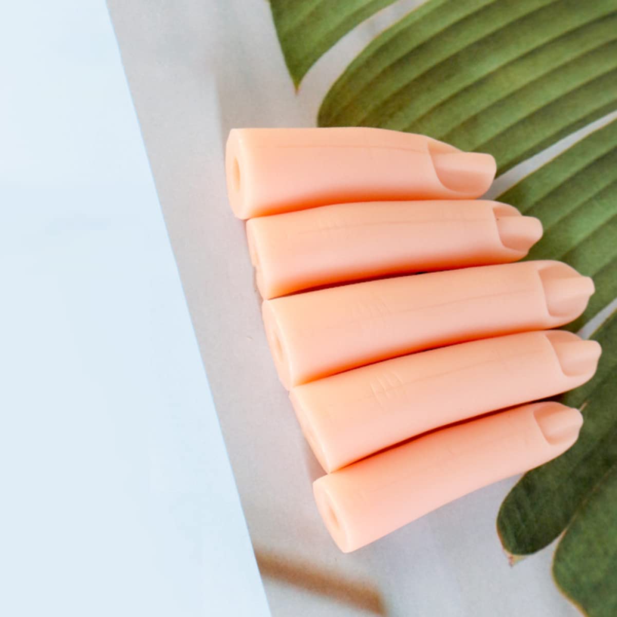 FOMIYES 10-Piece Silicone Nail Practice Fingers - Artificial Manicure Training Fingers for Nail Tech Students & Beginners - Perfect for Salon Practice, Nail Art Design & Acrylic Application Training