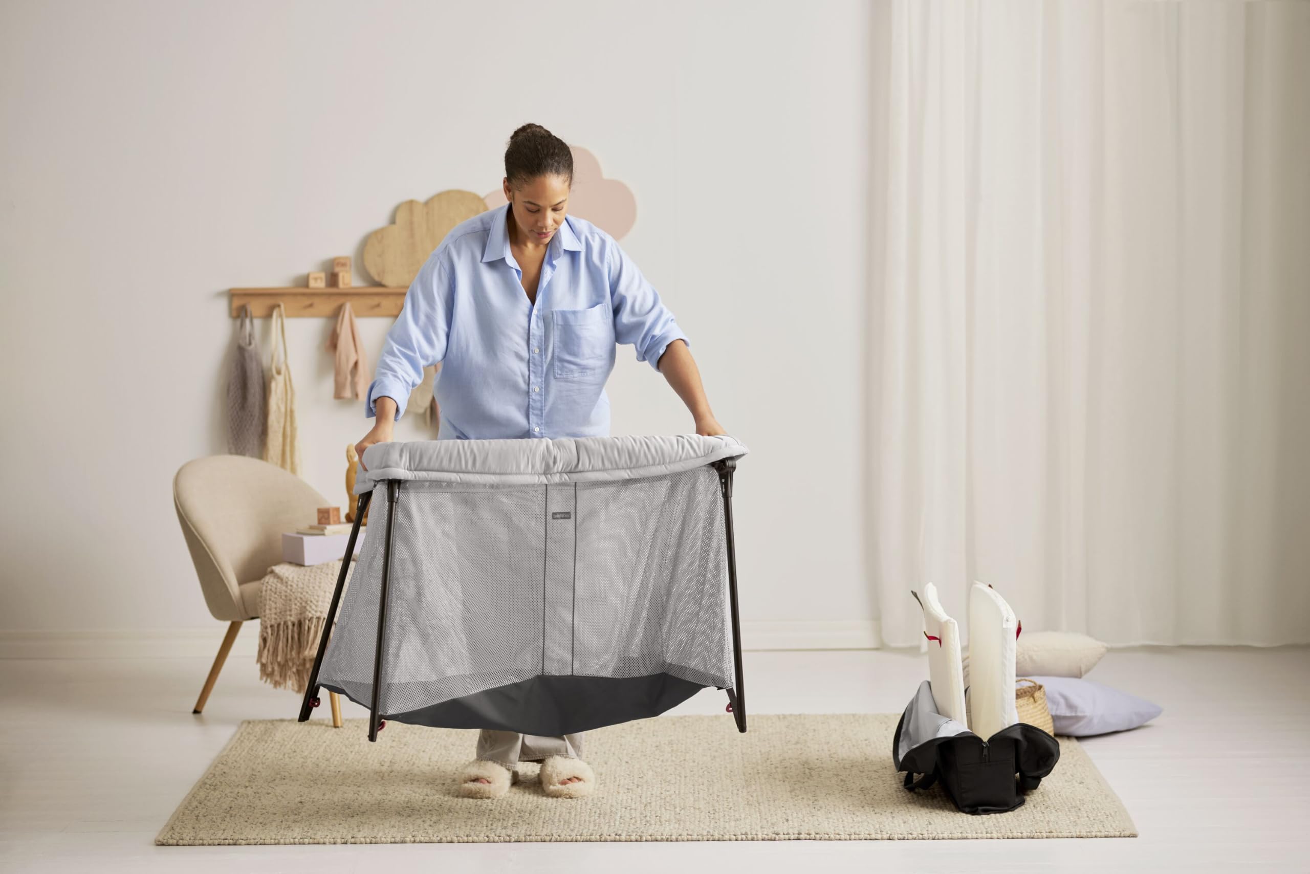 BabyBjorn Travel Crib Light - Portable Baby Bed with Fitted Sheet, Silver | Compact Foldable Design for Travel, Home & Nursery Use