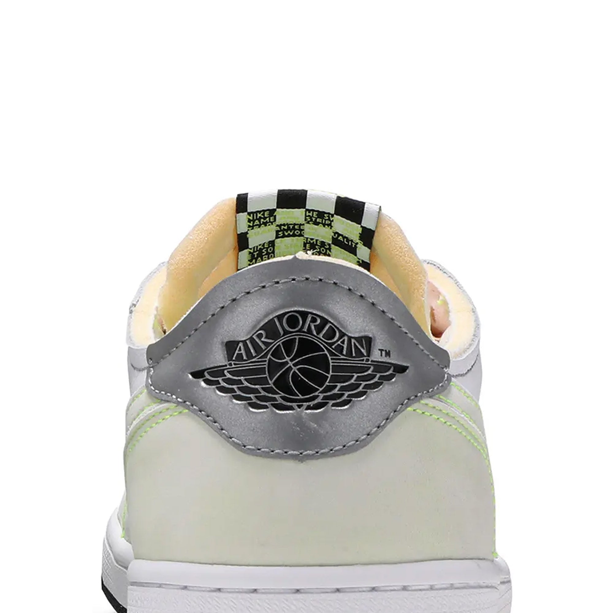 Air Jordan 1 Low OG 'Ghost Green' Men's Basketball Shoes - Stylish Retro Sneakers for Casual Wear, Street Fashion & Sports