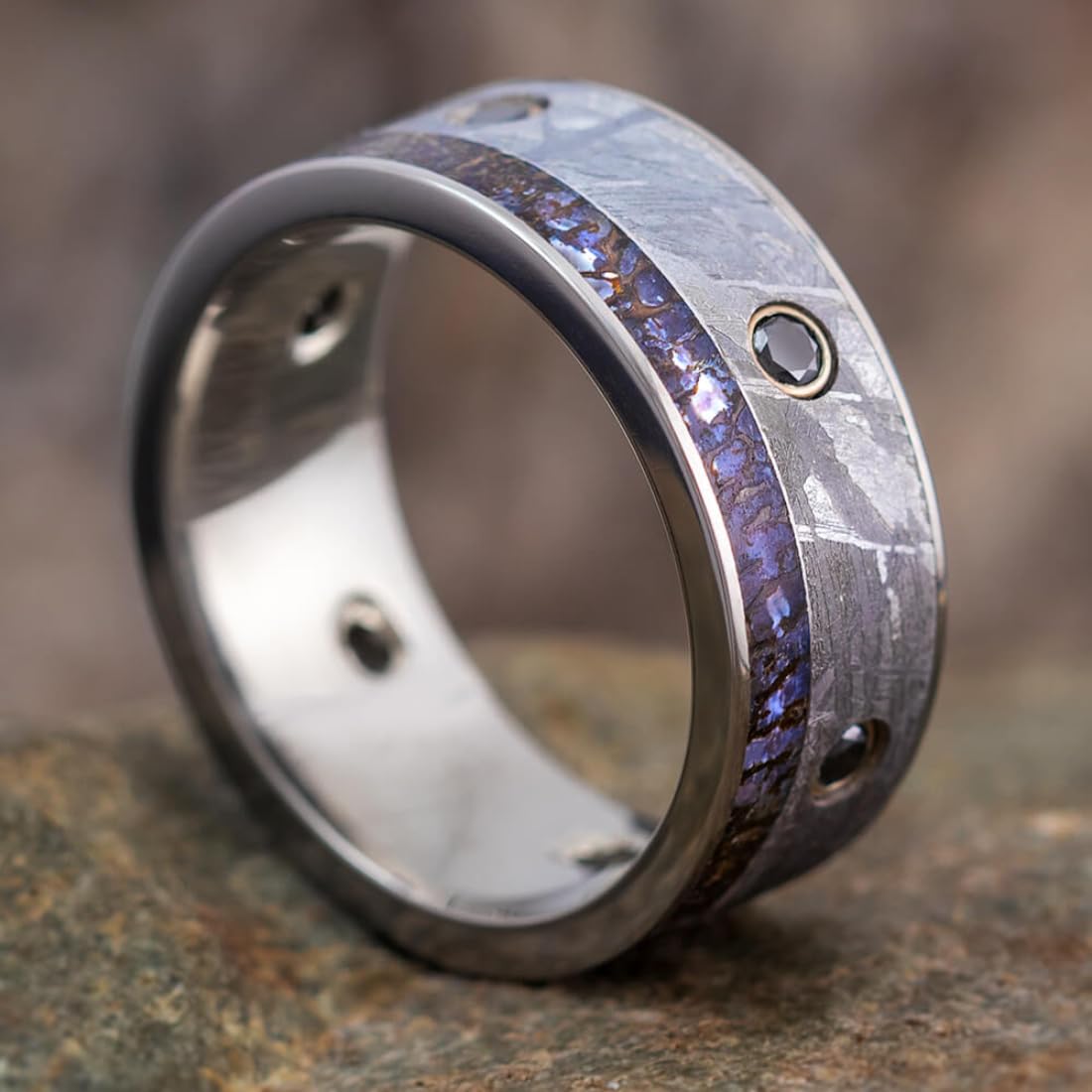 Black Diamond & Gibeon Meteorite Inlay 9mm Titanium Comfort-Fit Wedding Band - Perfect for Men's Engagement Rings, Anniversary Gifts & Unique Jewelry Collections