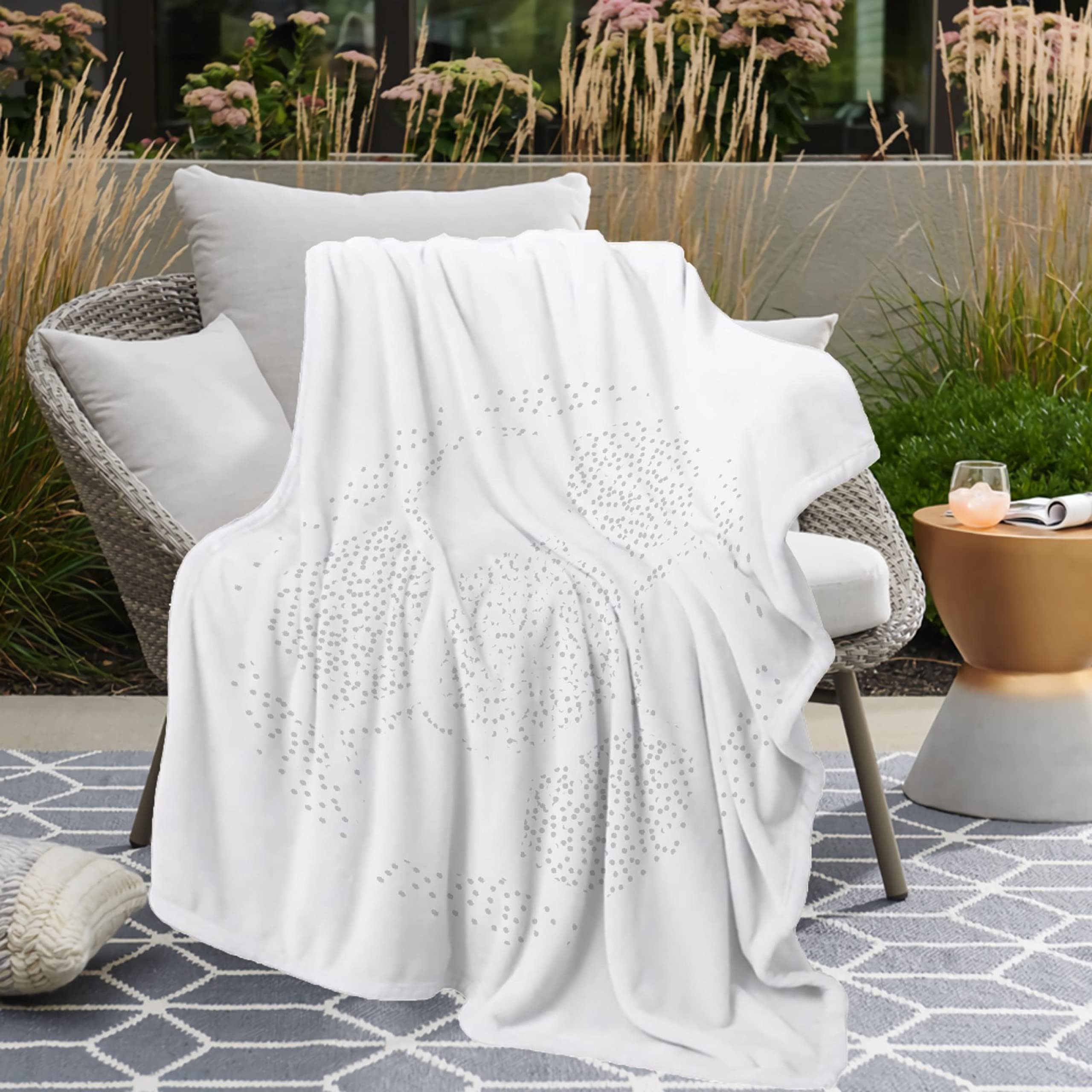 Premium Soccer Blanket Throw - Soft Flannel Fleece Football Blanket for Boys & Girls - Extra Large 120x90 Inch - Perfect for Bed, Couch & Chair - Ideal Gift for Soccer Fans & Game Room Decor