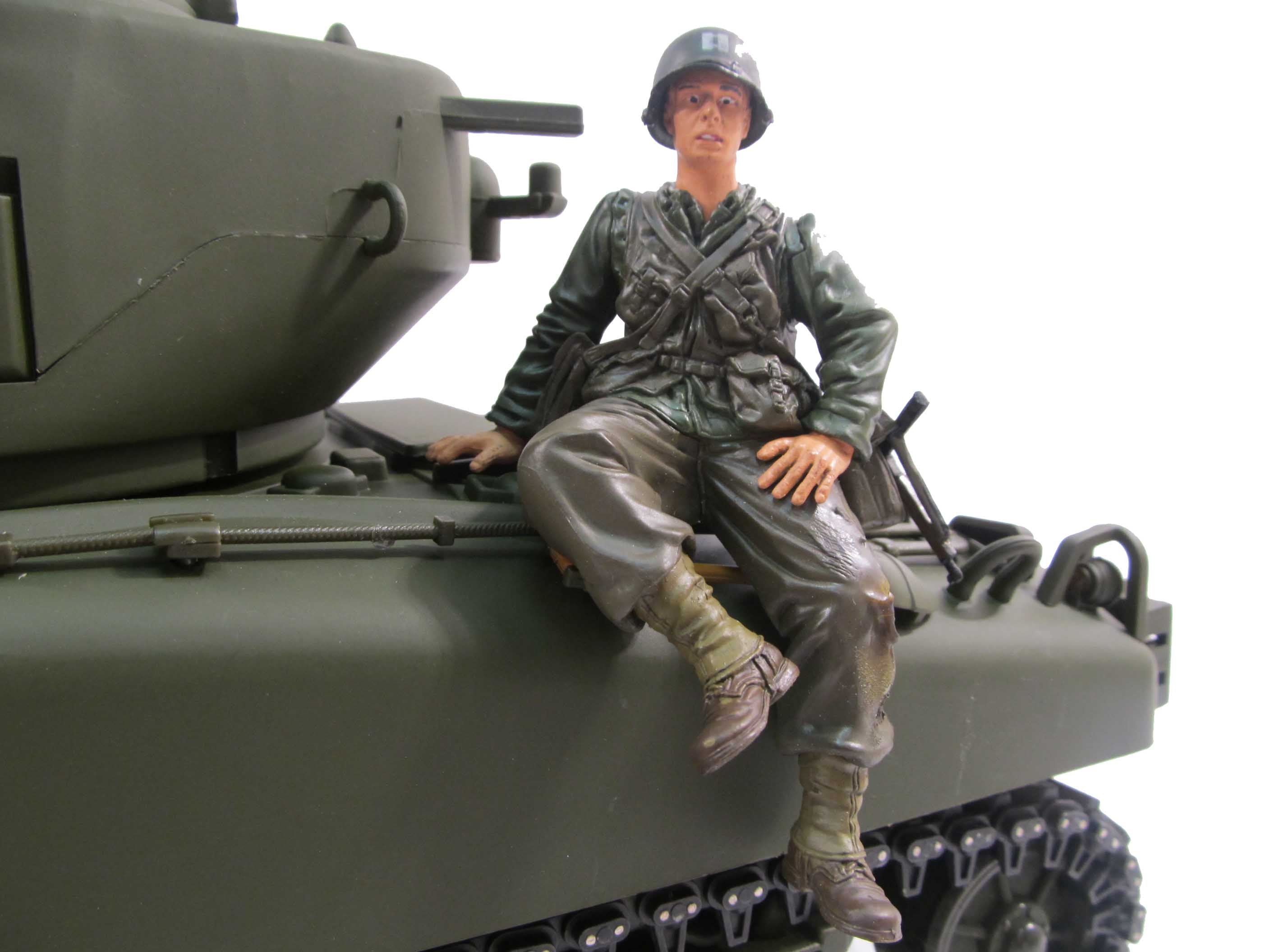 1/16 Scale HengLong Mato RC Tank Accessories - Metal Bucket, Steel Barrel, Pot Helmet & Fire Extinguisher for American Soldier BB Bullet | Battlefield Scenes & Military Diorama Displays