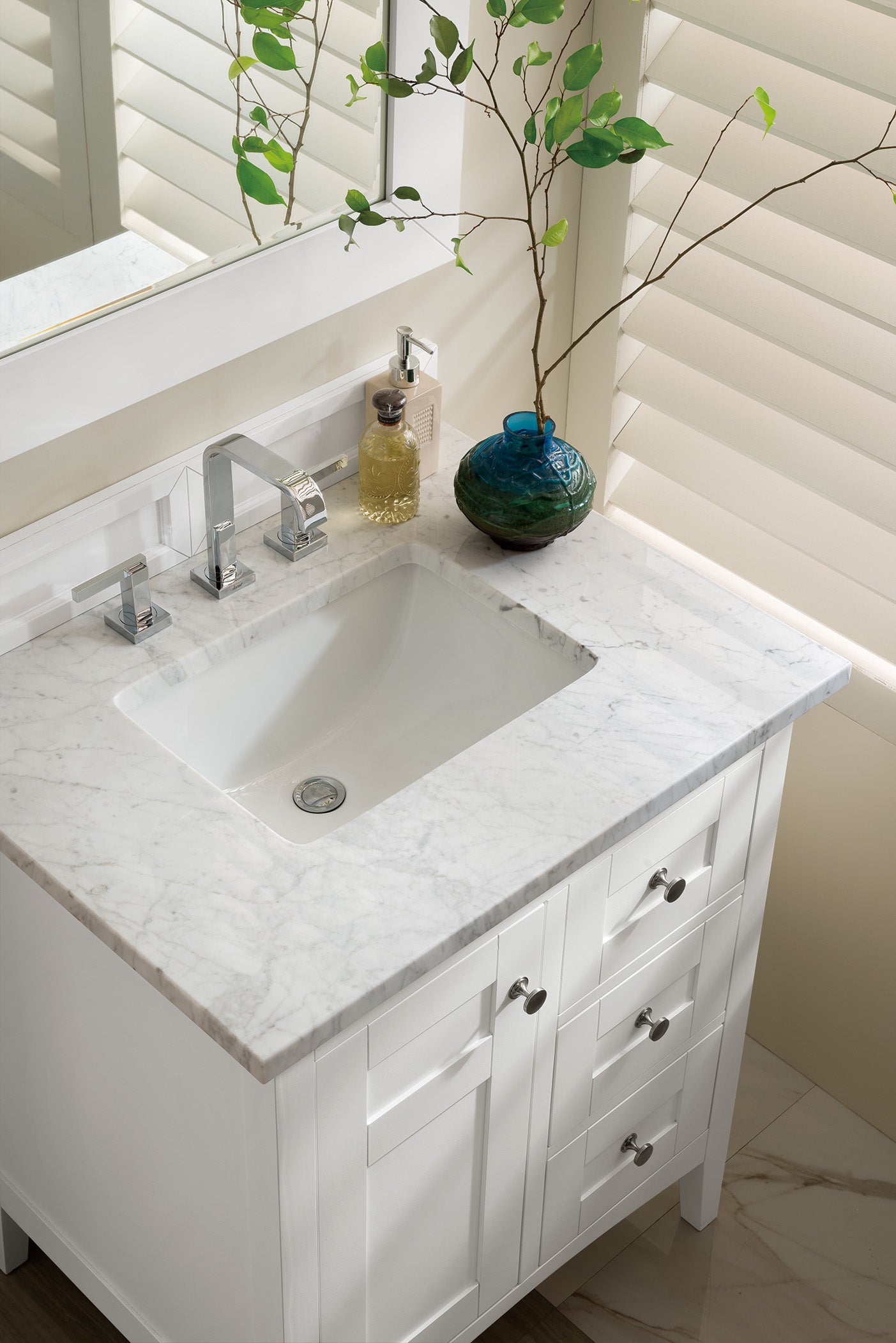 Palisades 30-Inch Single Bathroom Vanity Set with Bright White Finish & 3CM Carrara Marble Top - Perfect for Modern Master Bath or Guest Bathroom Remodel