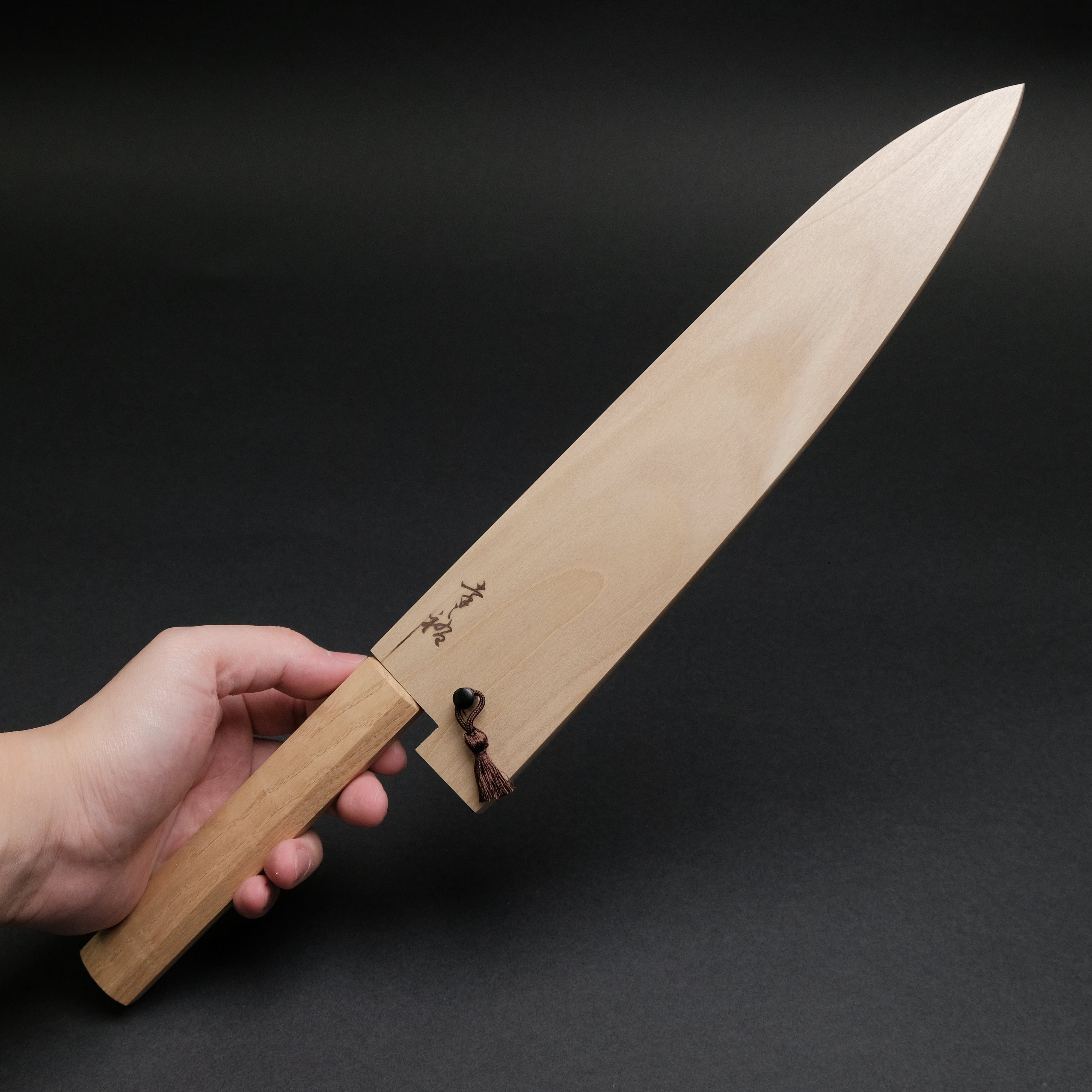 Premium Konosuke GS+ Gyuto 240mm Japanese Chef Knife with Khii Chestnut Handle - Perfect for Sushi, Meat Slicing & Professional Kitchen Use