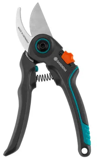 Gardena Garden Secateurs ExpertCut 12203 20 - Professional Bypass Pruning Shears for Gardening, Trimming & Cutting - Ideal for Flowers, Shrubs & Small Branches
