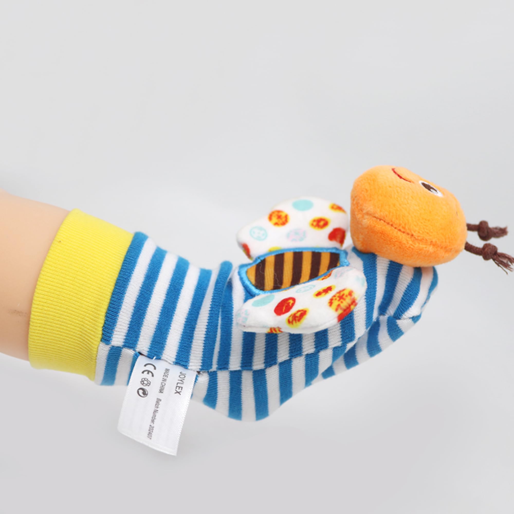 Soft Baby Rattle & Socks Set - Early Educational Toys Gift for Newborns - Playtime & Learning Fun