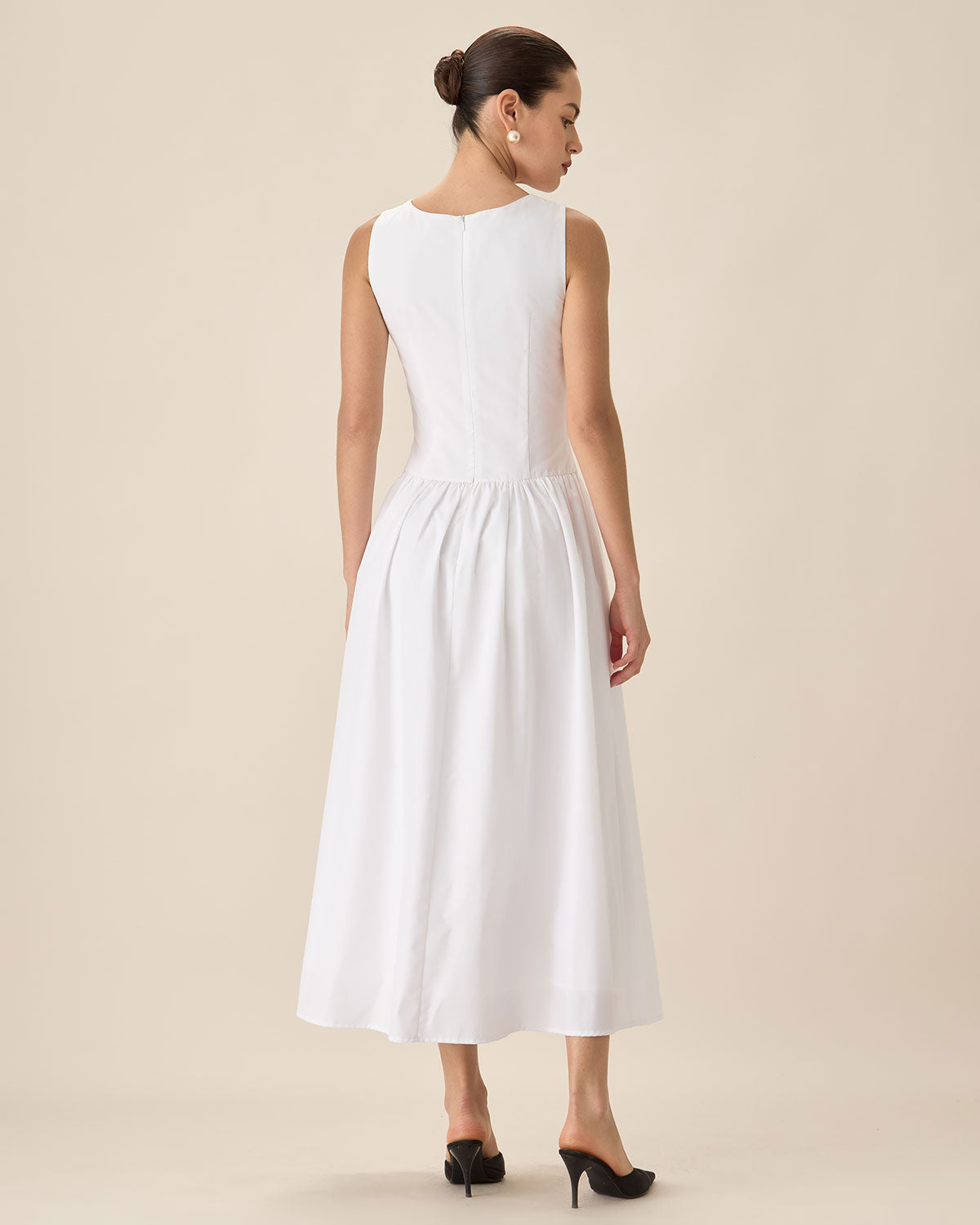 Elegant White Round Neck Pocket Maxi Dress for Women - Summer Casual Boho Beach Dress with Pockets