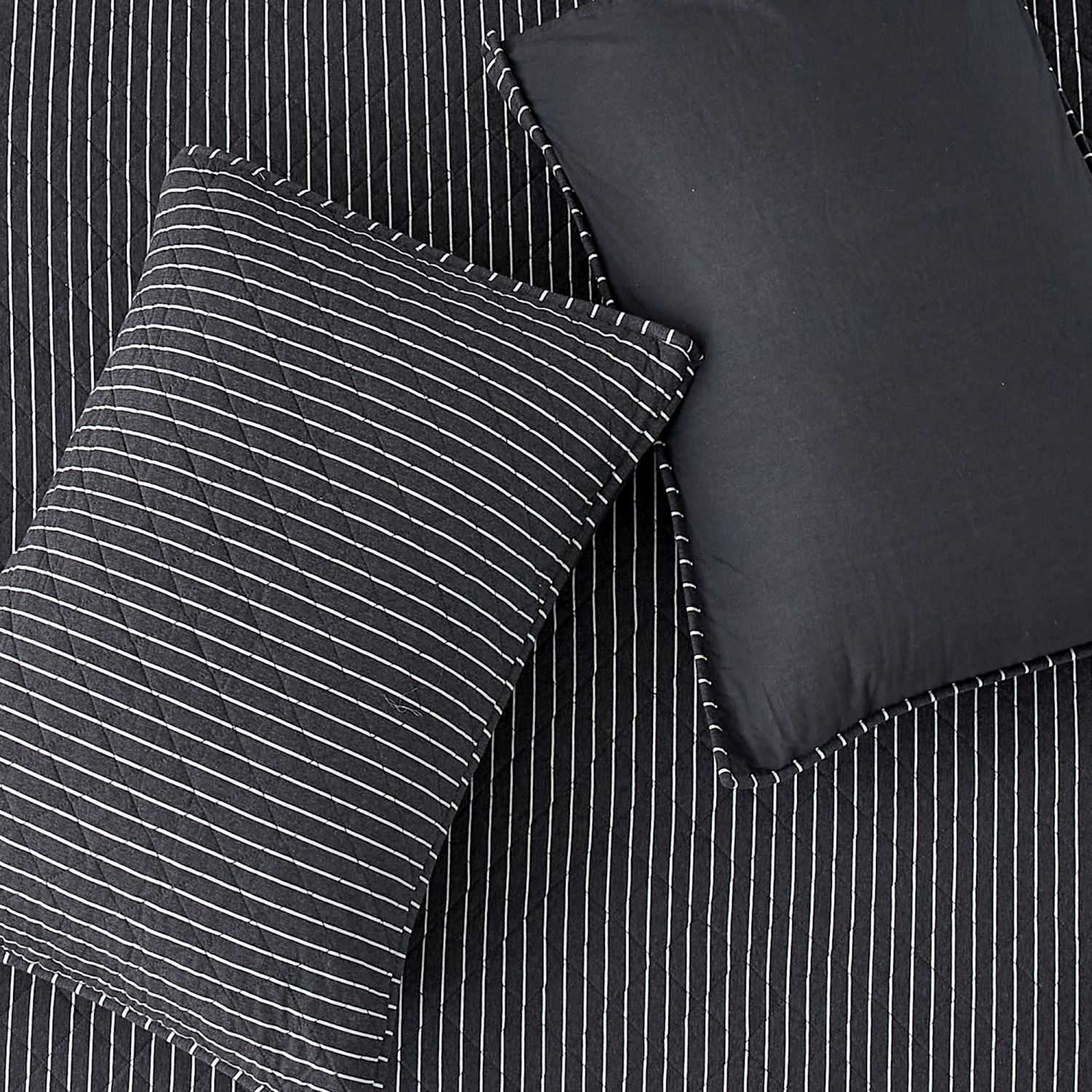 100% Cotton Jersey Striped Reversible 3-Piece Quilt Set - All Season Comfort for Bedroom, Guest Room & Dorm | Soft Breathable Bedding with Stripe Design