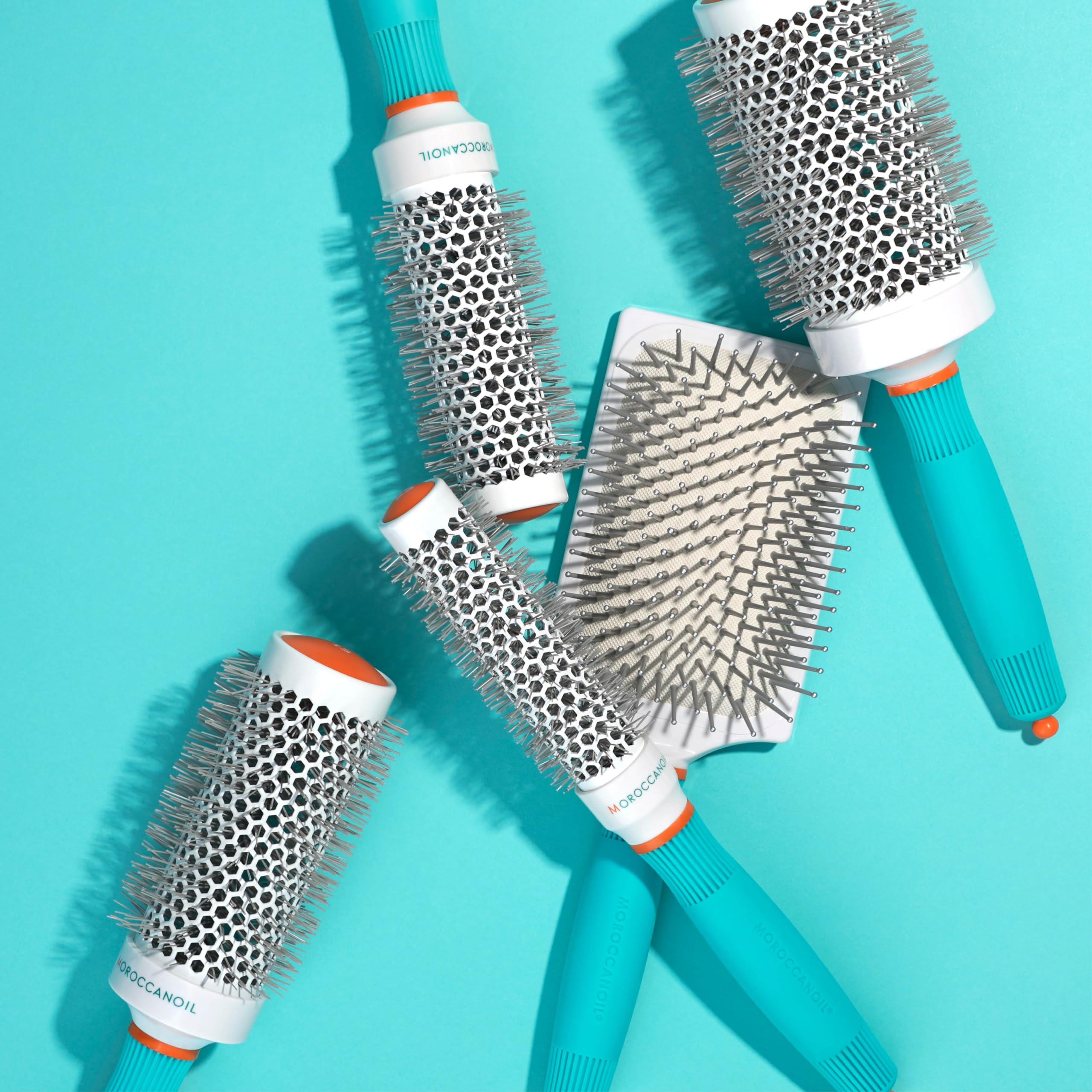 Moroccanoil Ceramic Round Hair Brush for Smoothing & Styling - Perfect for Blowouts, Salon-Quality Results at Home
