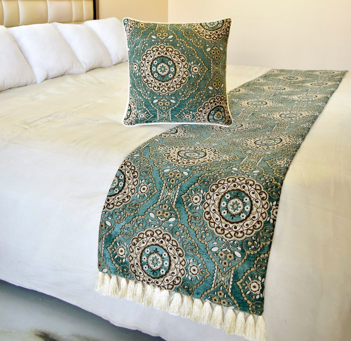 Ahmet Velvet Teal Decorative Bed Runner & Pillow Cover Set - Luxurious Bedroom Decor for Queen/King Beds - Perfect for Home Staging, Wedding Decor, and Master Bedroom Makeovers