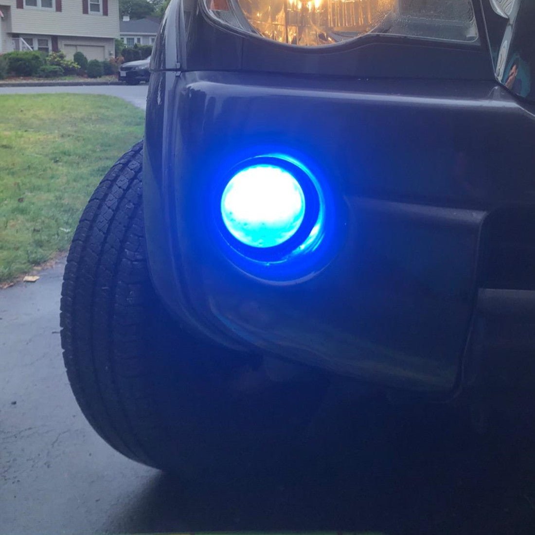 899 880 LED Fog Lights Bulbs - Super Bright 893 885 Replacement Bulbs with PG13 Base - Perfect for Trucks, SUVs, and Off-Road Vehicles in Foggy or Low Visibility Conditions