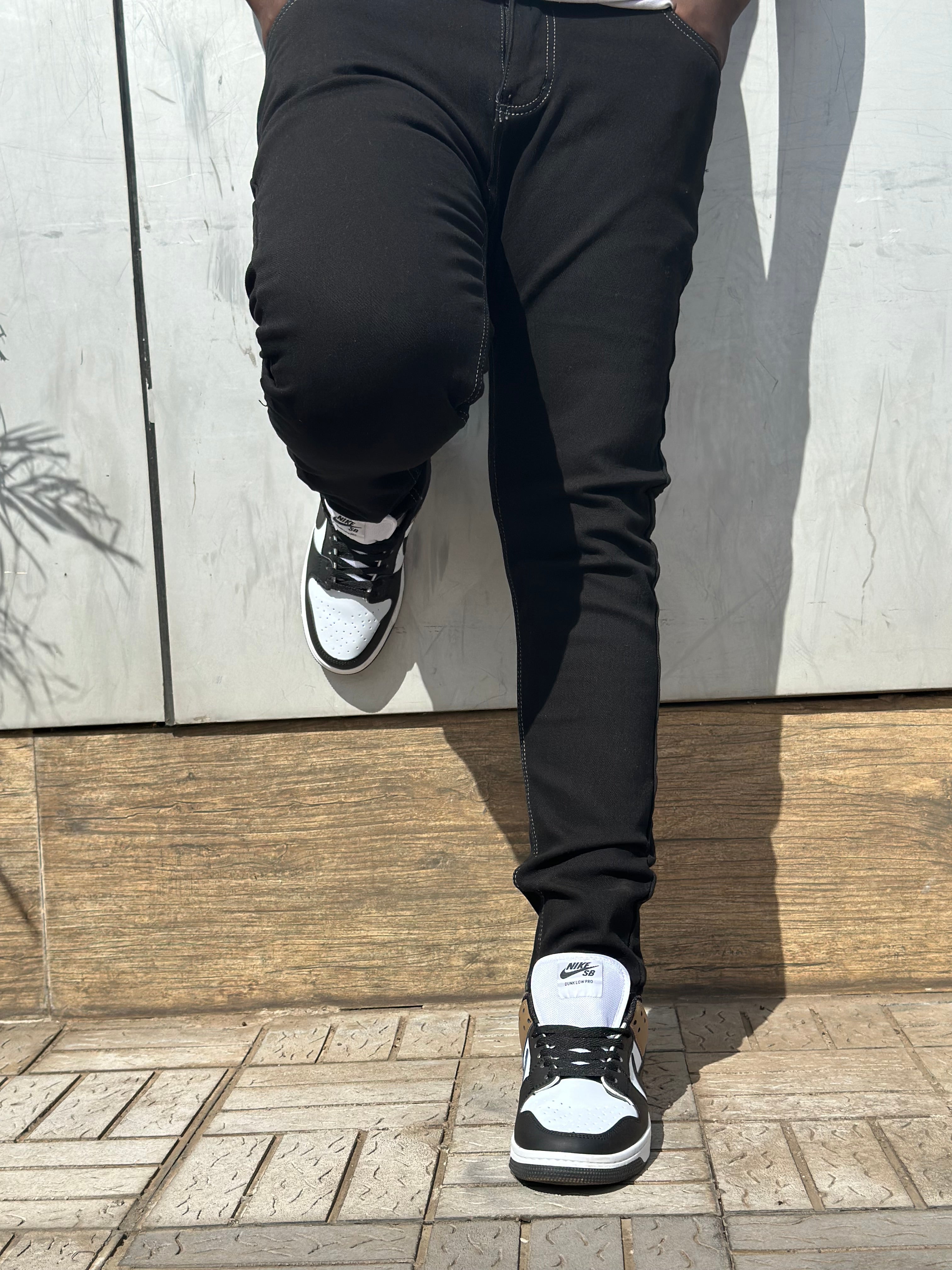 Men's Straight Leg Denim Jeans - Classic Comfort Fit for Casual Wear | Perfect for Everyday Outfits & Weekend Style