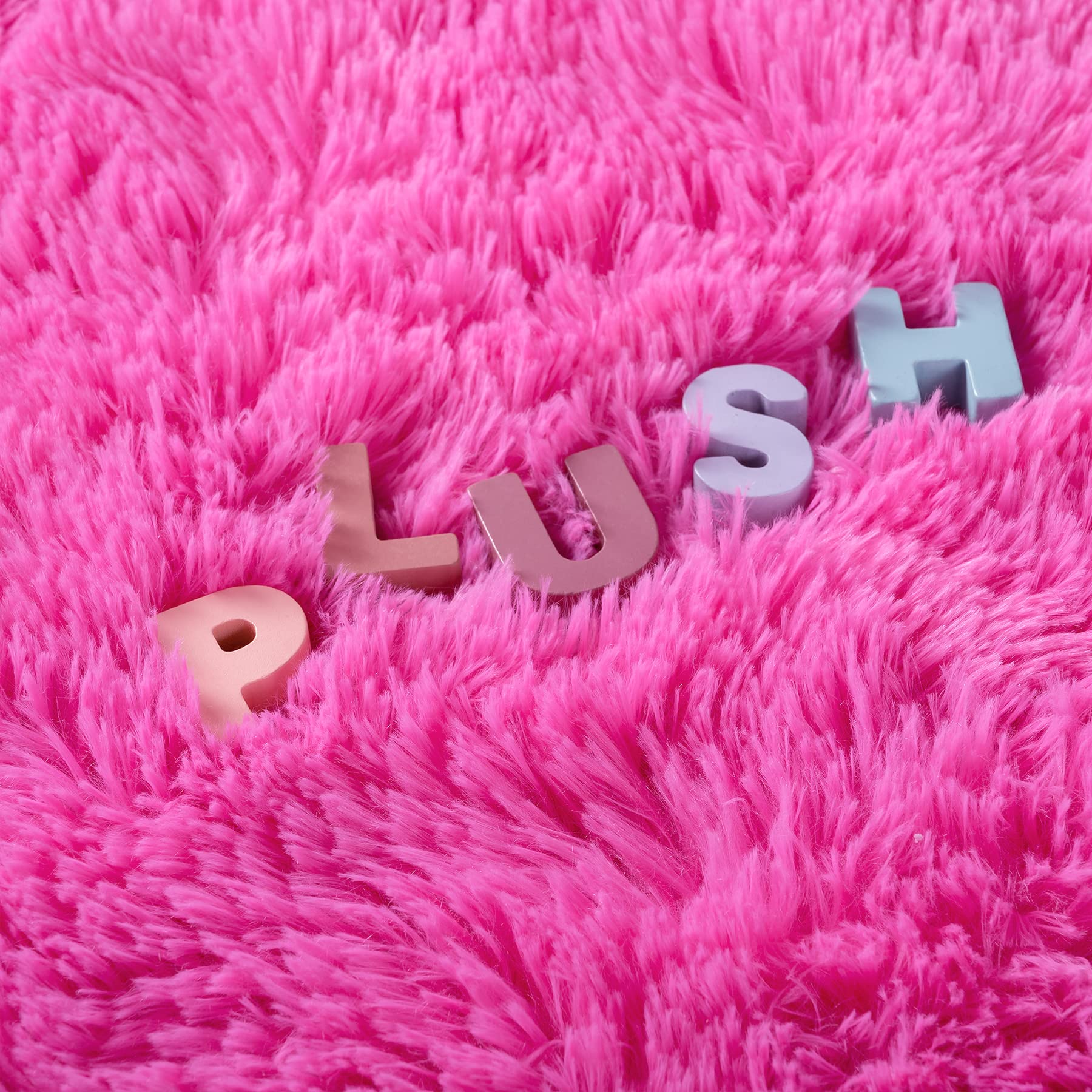 Noah's Fluffy Plush Fuzzy Rug for Kids Room, Living Room, Nursery - Soft Shaggy Furry Carpet for Modern Indoor Decor - Cute Boys & Girls Bedroom Rug (3x5 Feet, Hot Pink) - Perfect for Playrooms, Dorm Rooms & Cozy Spaces