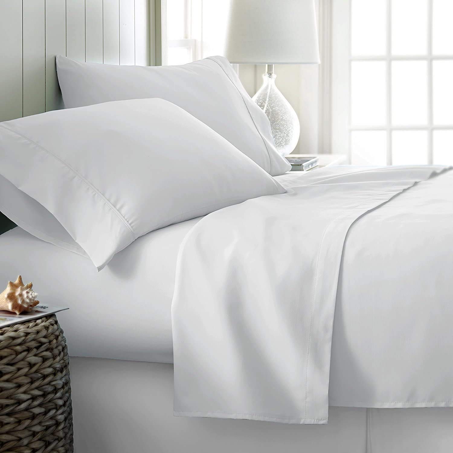 Premium Giza Cotton Sheet Set (4-Piece) - Short Queen Size, 100% Egyptian Cotton Bedding - Soft & Breathable White Solid Sheets for Ultimate Comfort - Perfect for Guest Rooms, Dorms, and Cozy Bedrooms