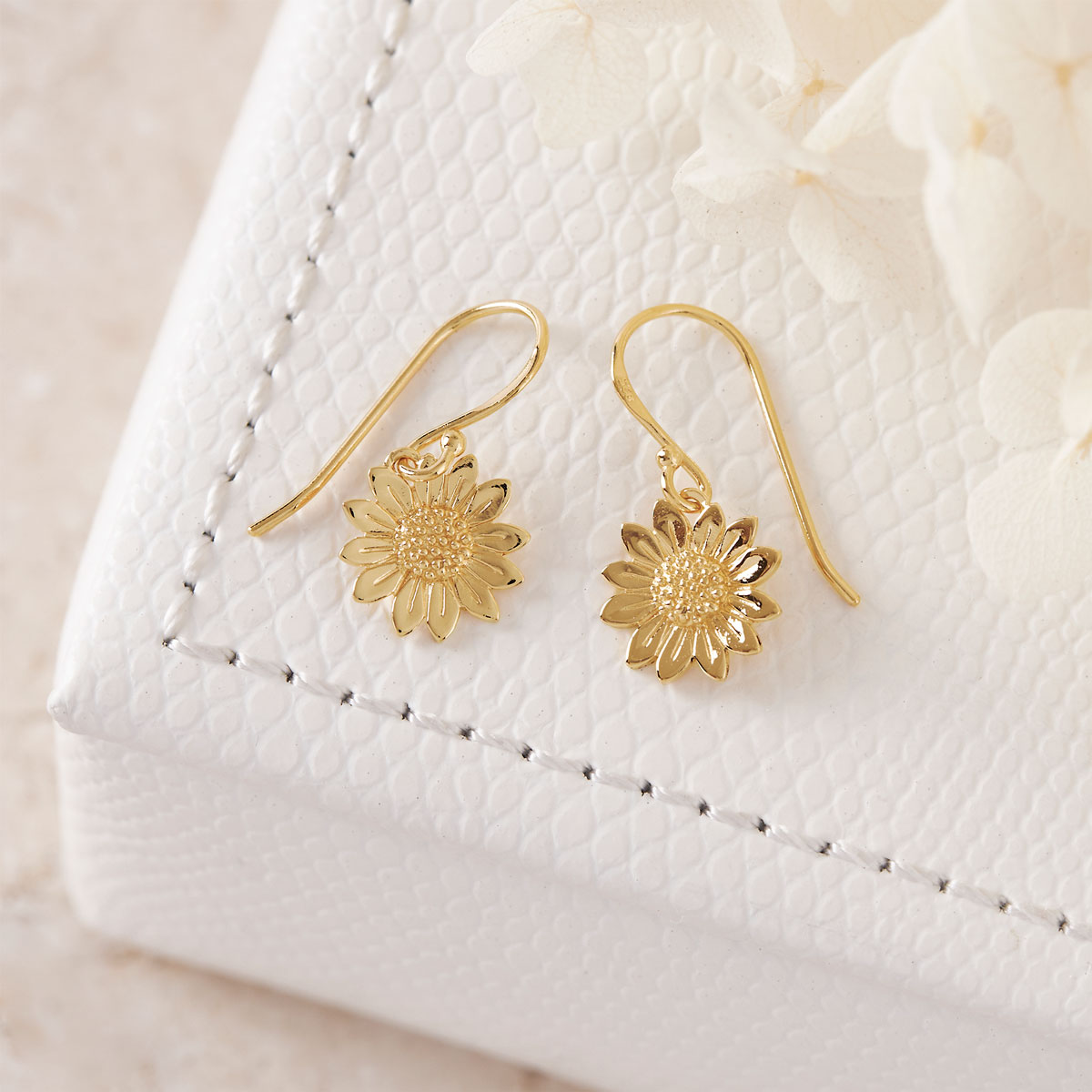 Sunflower Earrings for Women - 14K Gold Plated Dainty Floral Stud Earrings - Perfect for Everyday Wear, Gift Giving & Special Occasions