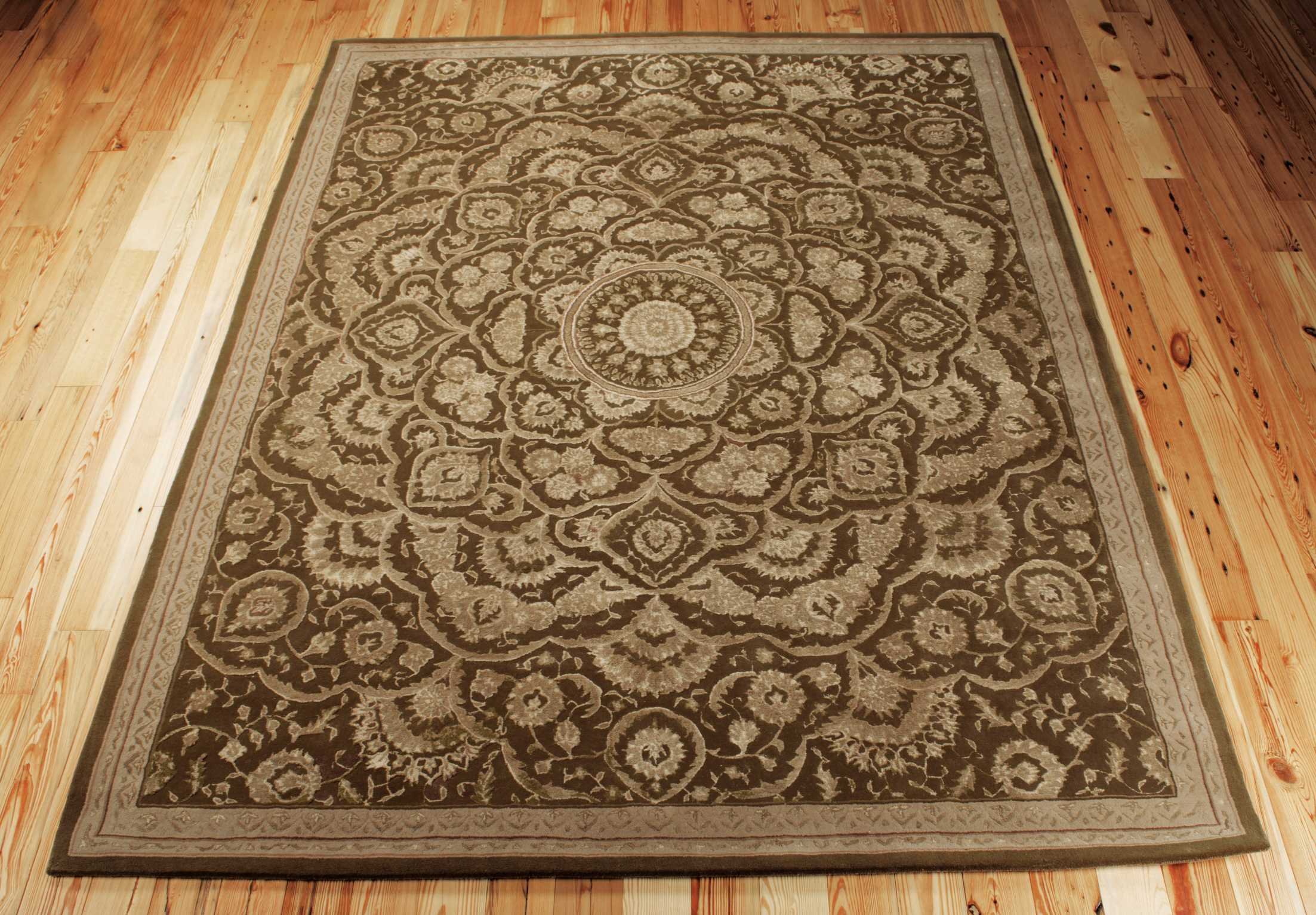 Nourison Regal Persian Chocolate 2'3