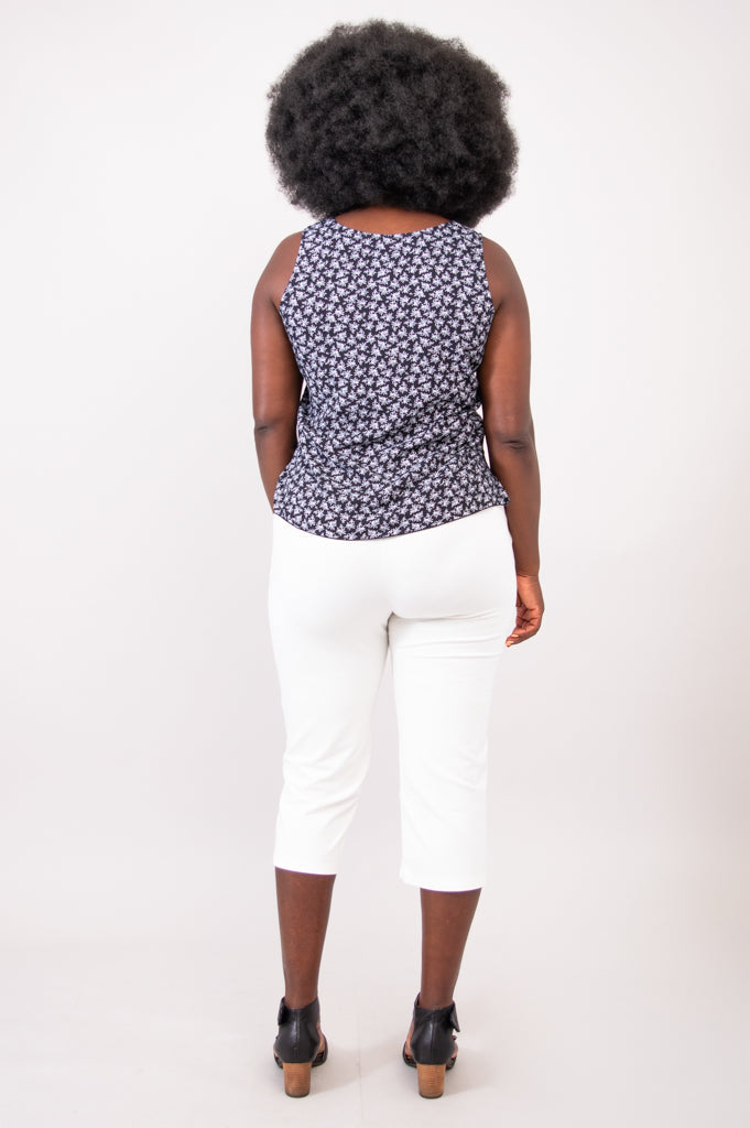 Dee Tank Helga - Women's Casual T-Shirt for Summer, Comfortable & Stylish - Perfect for Daily Wear, Outings, and Relaxing at Home