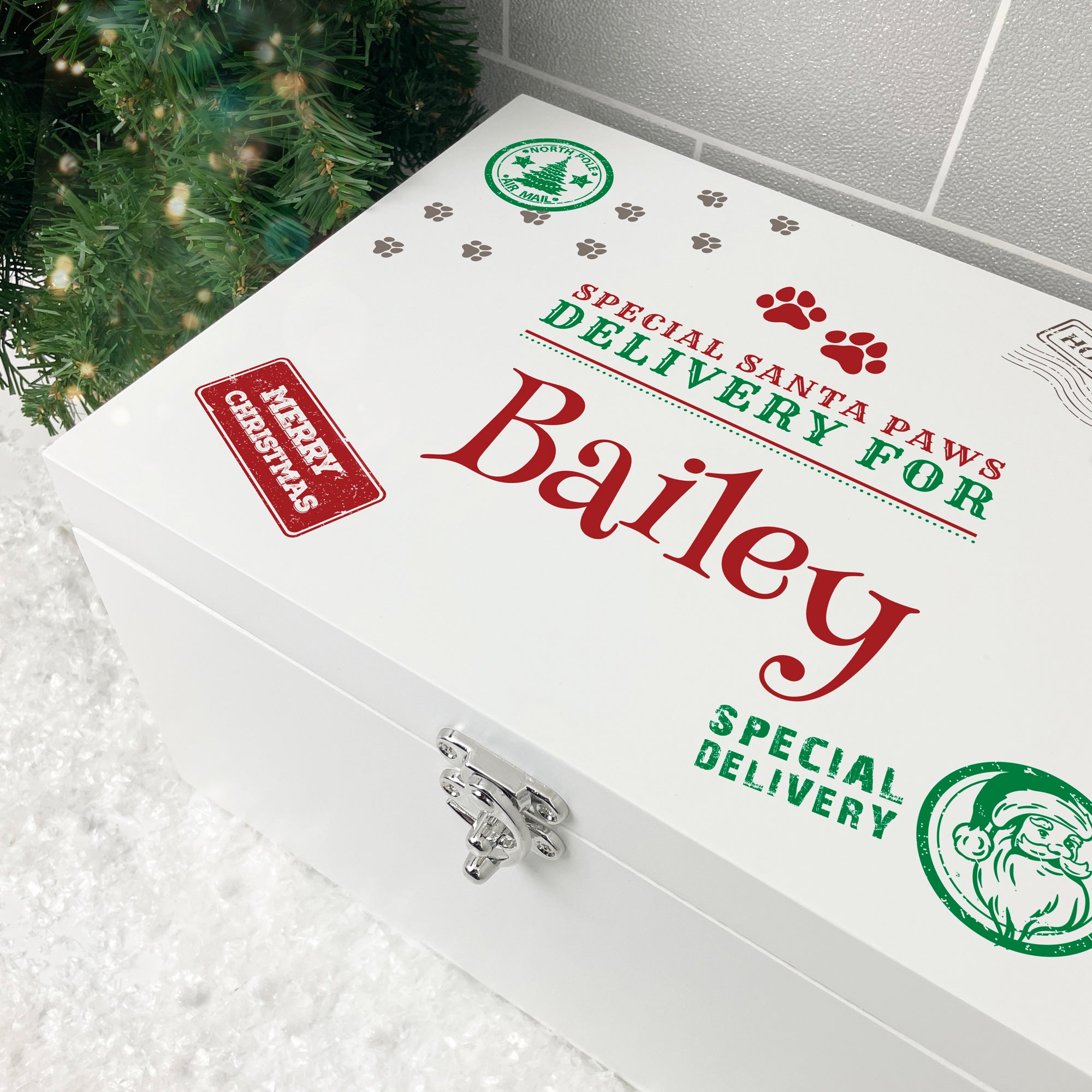 Personalized White Wooden North Pole Stamp Pet Christmas Eve Gift Box - 3 Sizes (22cm, 27cm, 30cm) - Perfect for Holiday Pet Gifts, Christmas Decor & Festive Pet Surprises