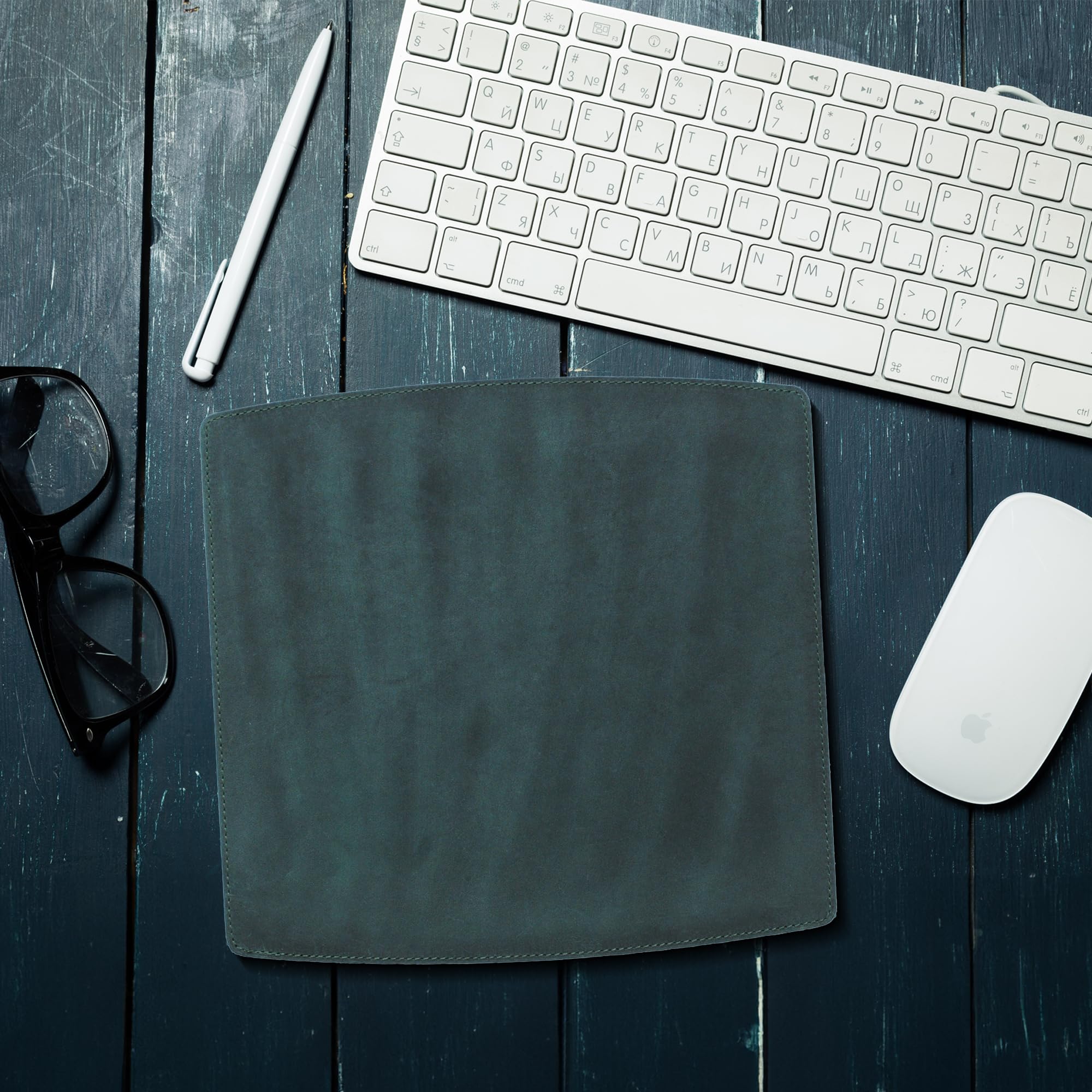 Handmade Personalized Leather Mouse Pad - Premium Office Desk Accessory for Computer & Laptop - Protective Leather Mouse Mat (Camel Brown) - Perfect for Home Office, Gaming & Workspace Setup