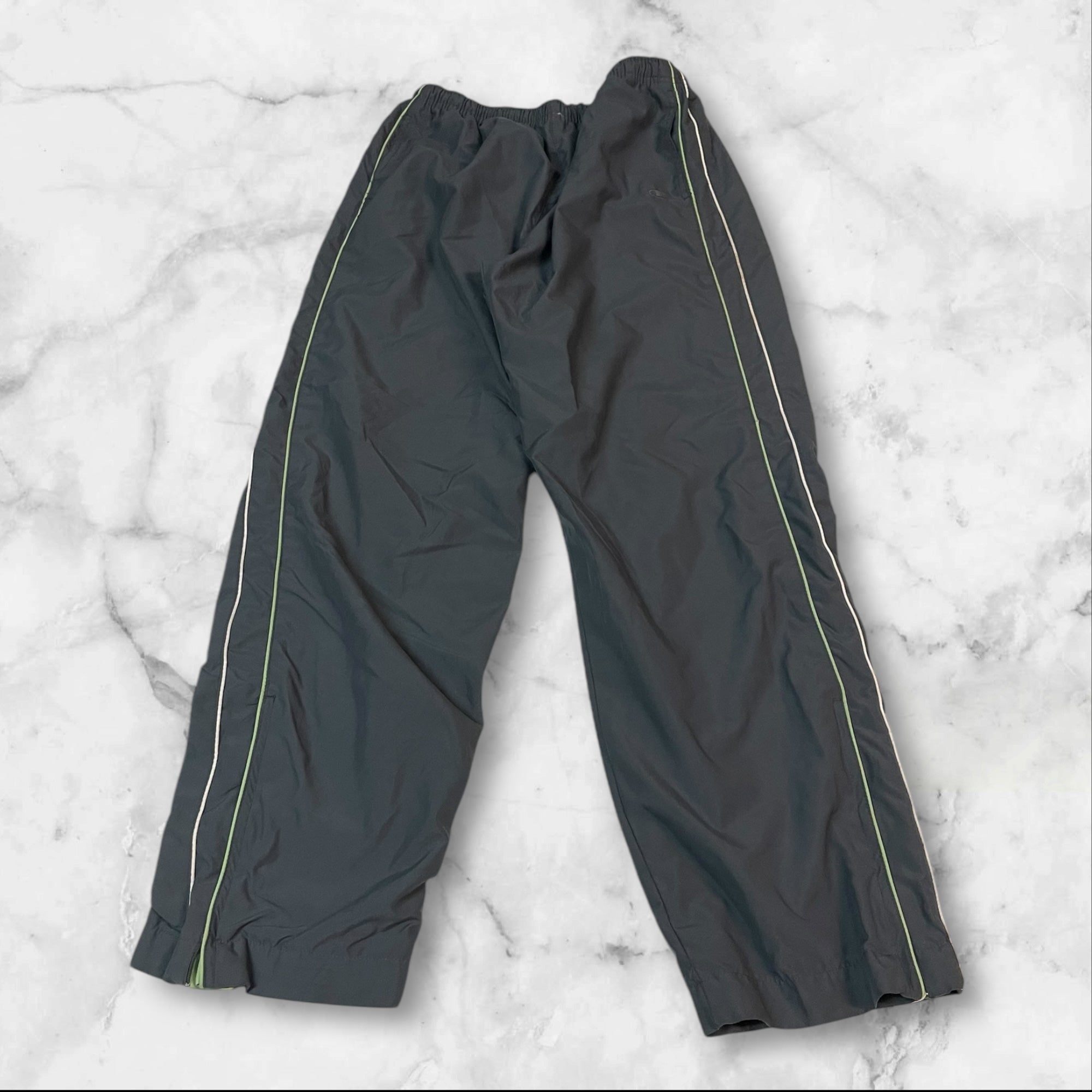 Vintage Champion 1949 Track Pants - Baggy Fit for Men & Women | Retro Athletic Joggers for Casual Wear, Street Style & Lounge Comfort