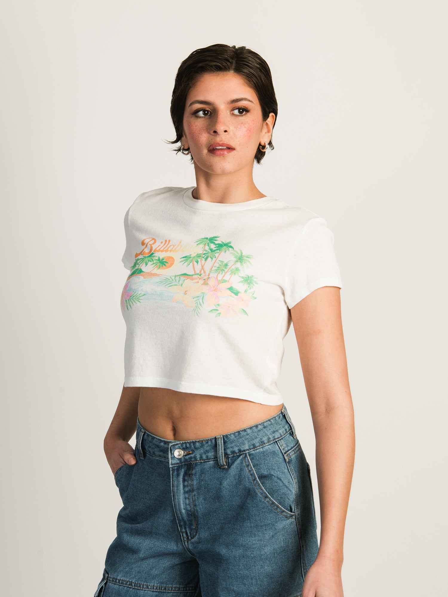 BILLABONG By The Sea Cropped T-Shirt for Women - Casual Beachwear & Summer Fashion - Perfect for Surfing, Travel, and Outdoor Activities