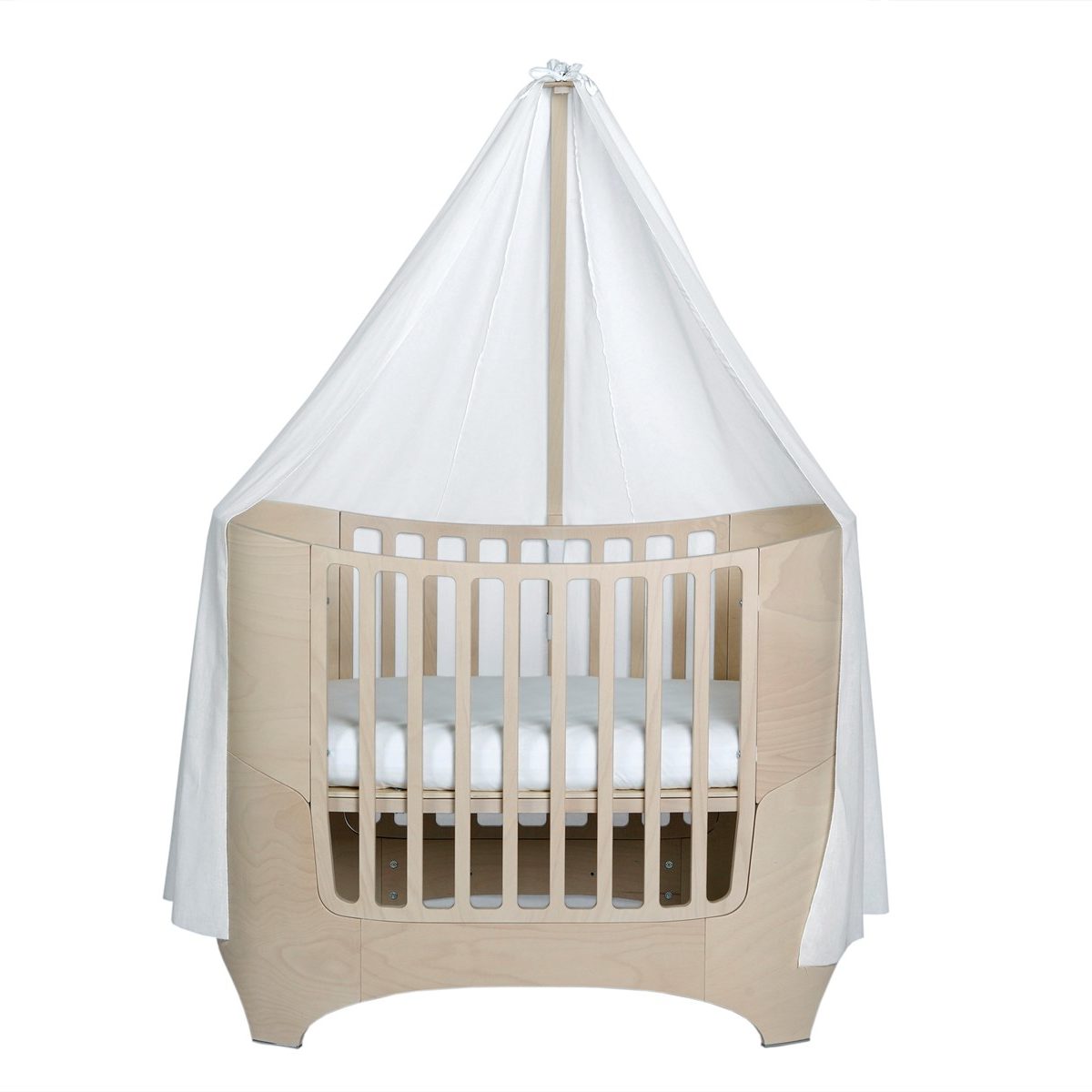LEANDER Classic White Cot Canopy for Baby Crib - Soft Nursery Bed Canopy with Breathable Fabric, Perfect for Newborn & Toddler Bedroom Decor (White) - Create Cozy Sleeping Space & Nursery Aesthetic
