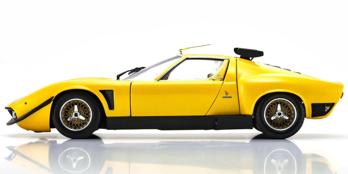 Kyosho 1:18 Scale Lamborghini Miura SV Diecast Model Car - Yellow with Gold Accents | Collectible Display Piece for Car Enthusiasts & Home Office Decor