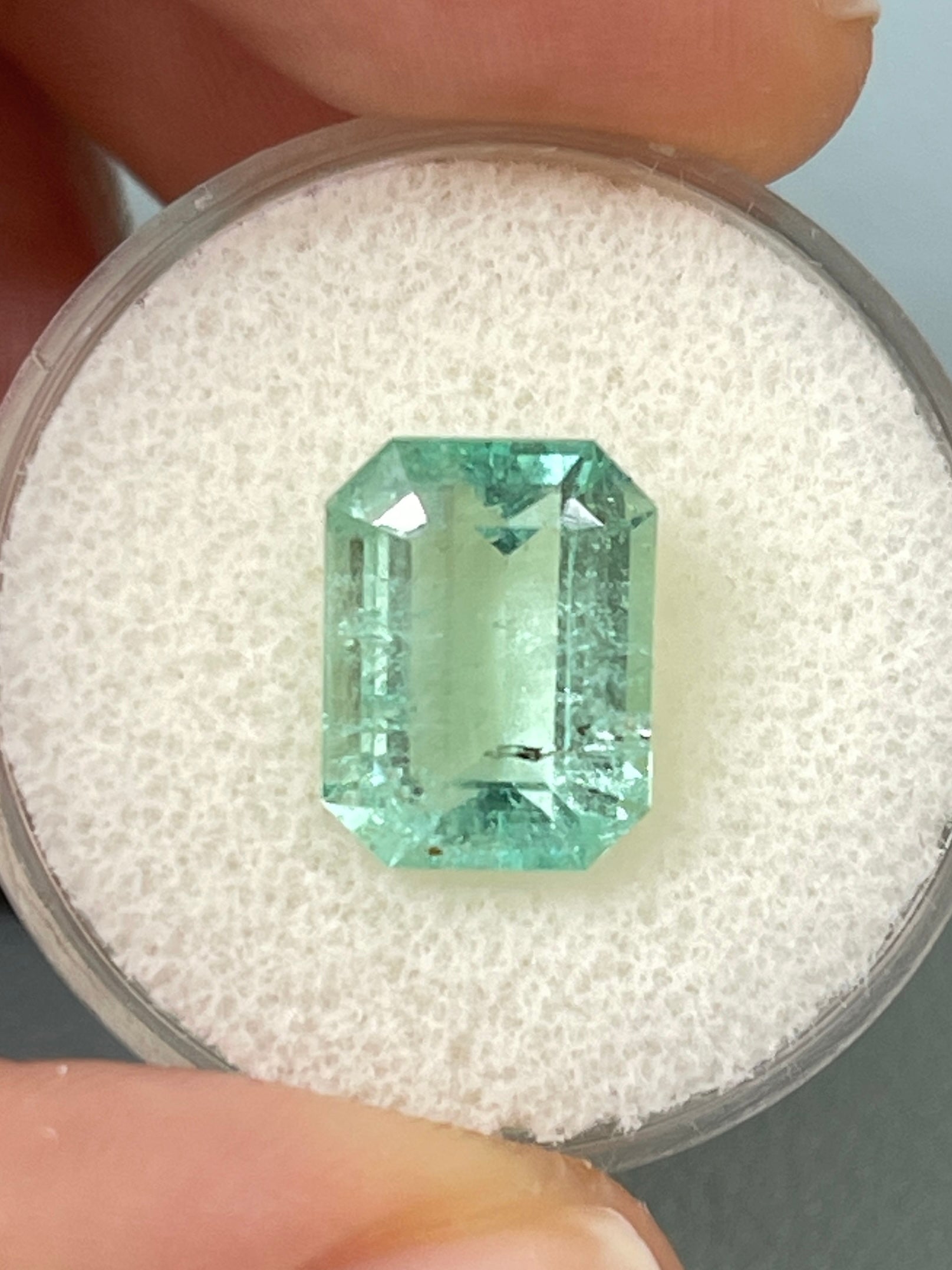4.06 Carat 11x9mm Natural Colombian Emerald Loose Gemstone - Classic Emerald Cut, Light Green with Freckles for Jewelry Making, Engagement Rings & Fine Collections