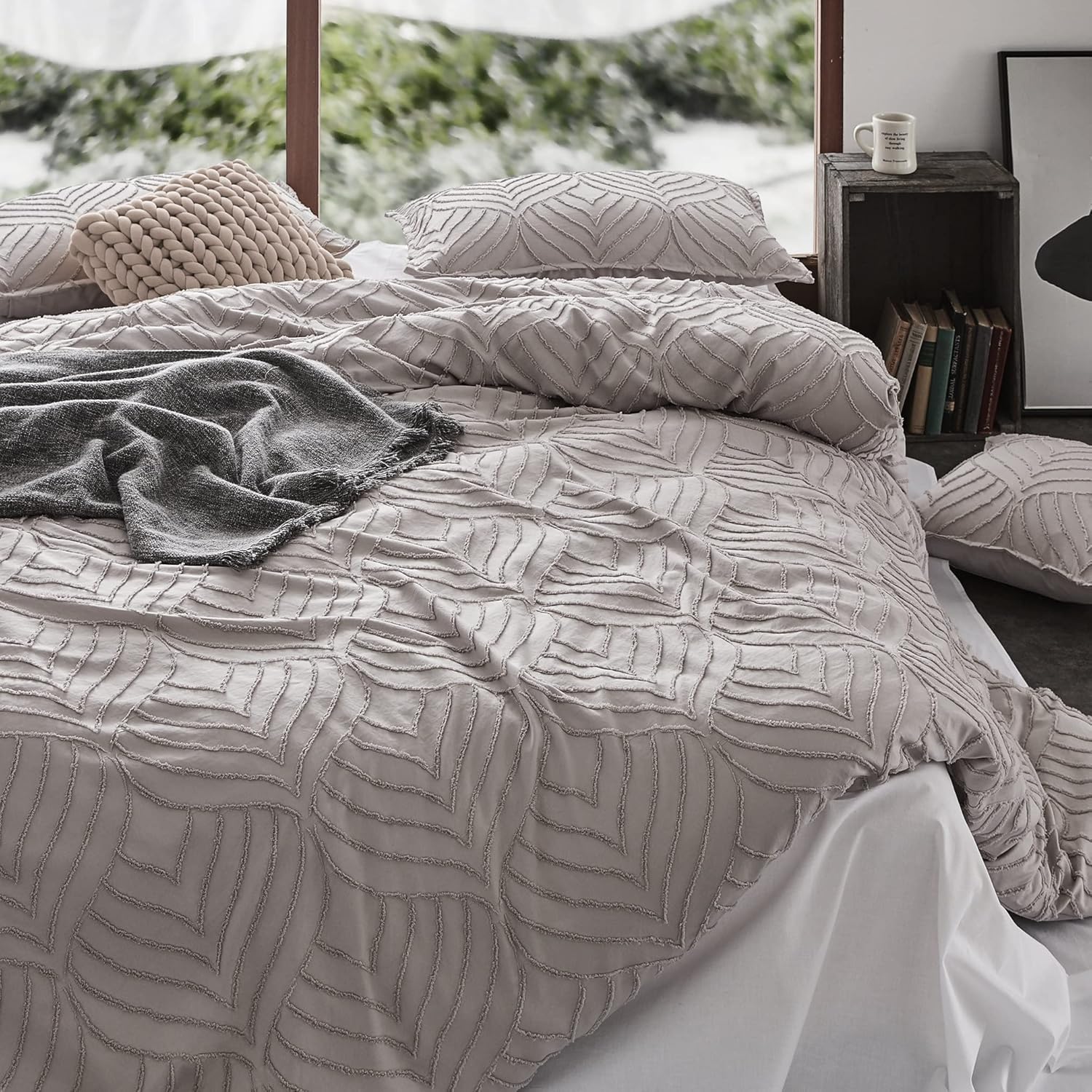 Premium Brushed Microfiber Tufted Quilt Cover Set (3Pcs) - Beige - Super King Size - Ultra Soft Bedding for Luxurious Hotel-Style Comfort