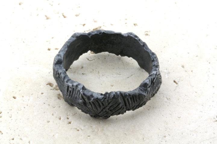 Oxidized Faceted & Etched Band Ring - Vintage Style Jewelry for Women - Perfect for Weddings, Parties & Everyday Wear