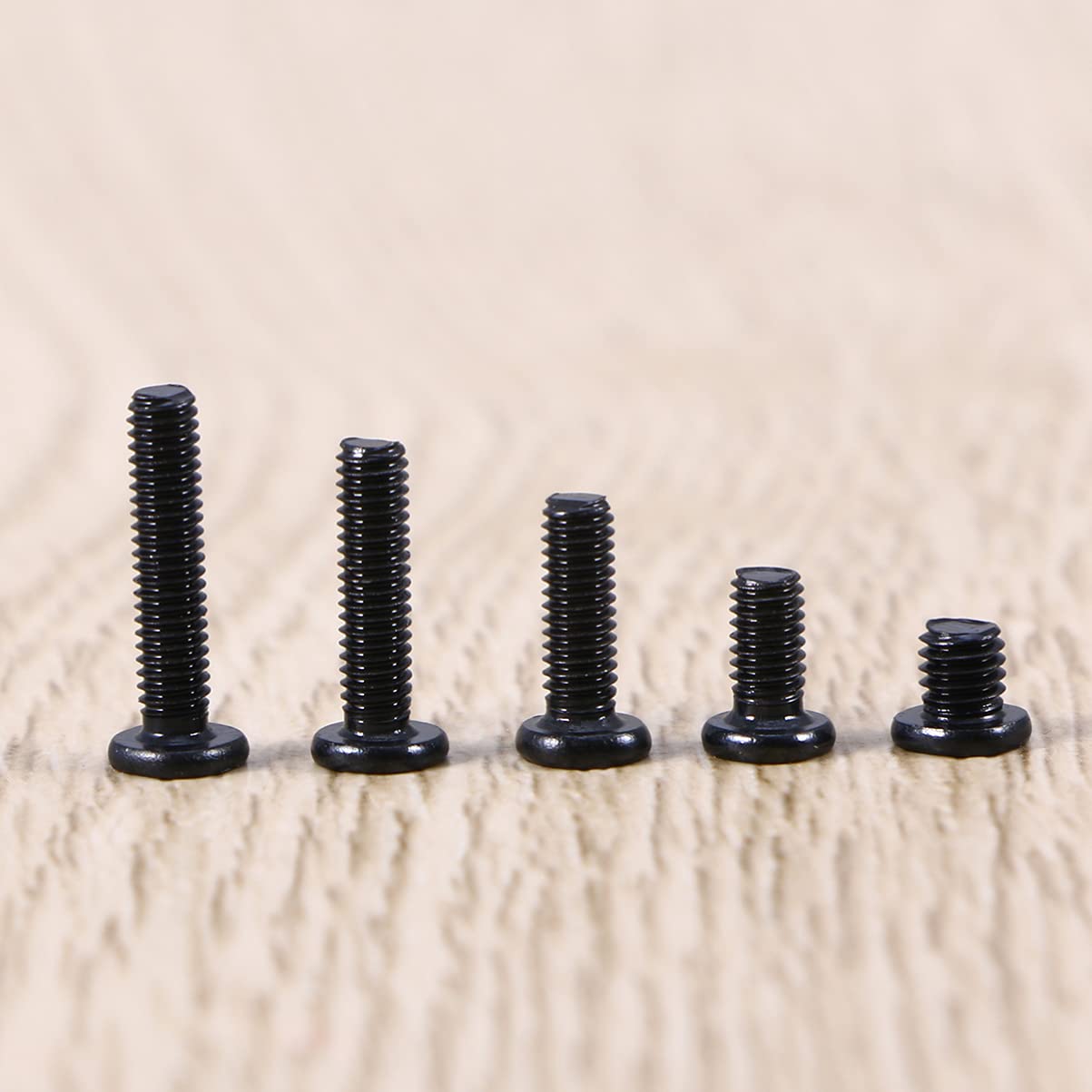 Homoyoyo 900 Pcs Universal Laptop Repair Screws Kit - Computer Repair Accessories, Martini Shaker Lid Replacement Screws Assortment for Laptop, PC, and Electronic Device Maintenance