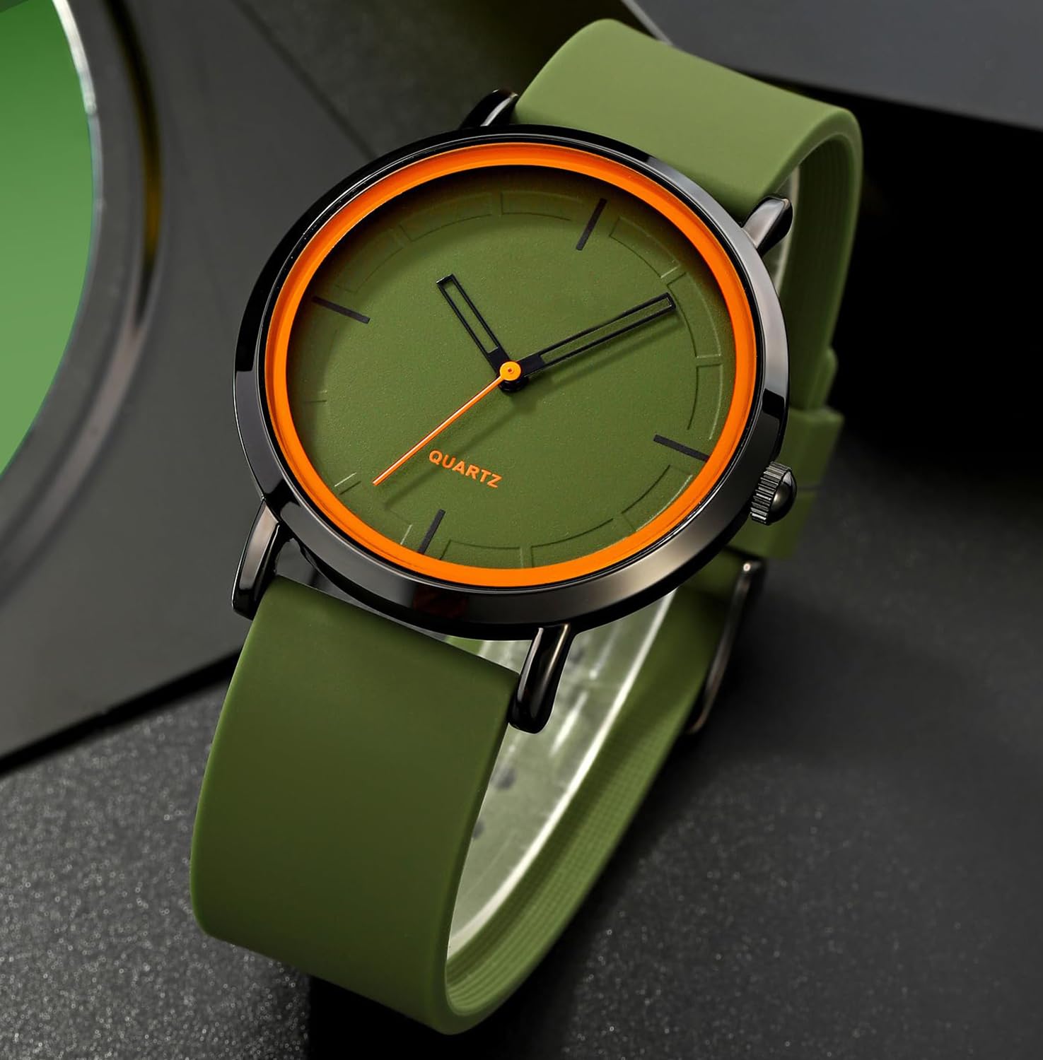 BESTKANG Fashion Analog Quartz Watch - Waterproof Silicone Strap Unisex Sports Watch for Men & Women | Perfect for Running, Swimming & Outdoor Activities