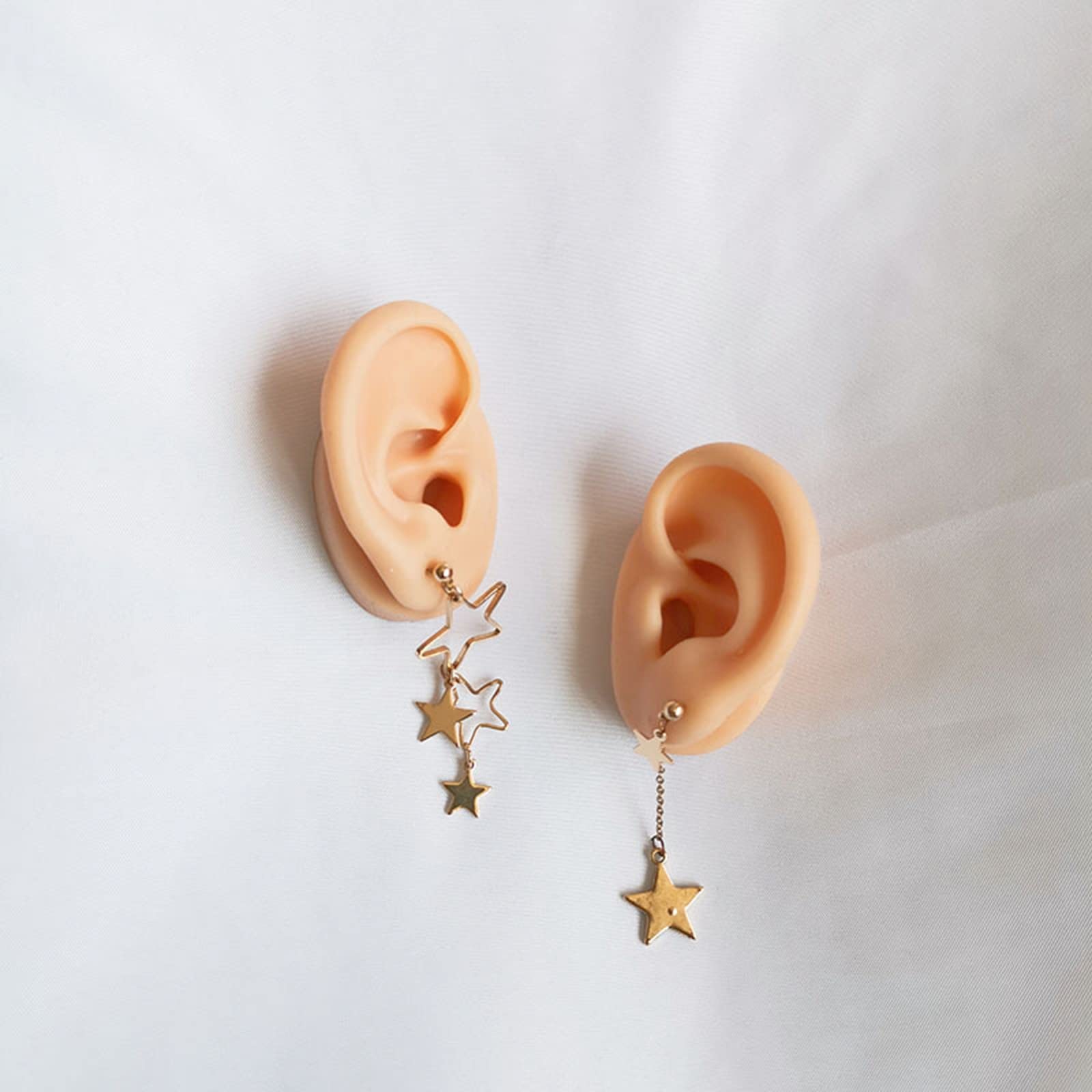 Realistic Human Ear Model - 1 Pair of Highly Detailed Silicone Ear Models for Acupuncture Training, Earring Display, Headset Fitting & Medical Education - Perfect for Acupuncturists, Jewelry Stores & Audiologists