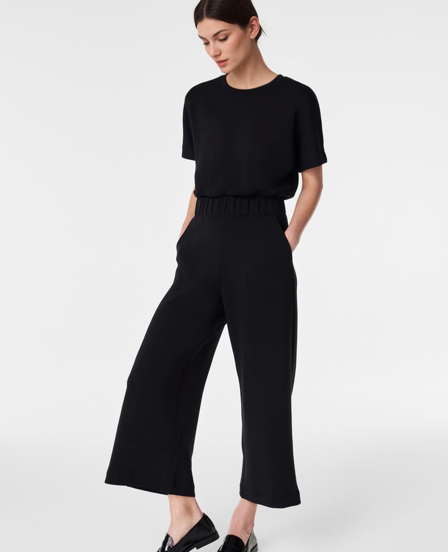 Women's Casual Short Sleeve Cropped Jumpsuit - Wide Leg Romper with Loose Fit for Summer | Perfect for Beach Outings, Weekend Brunch & Vacation Wear