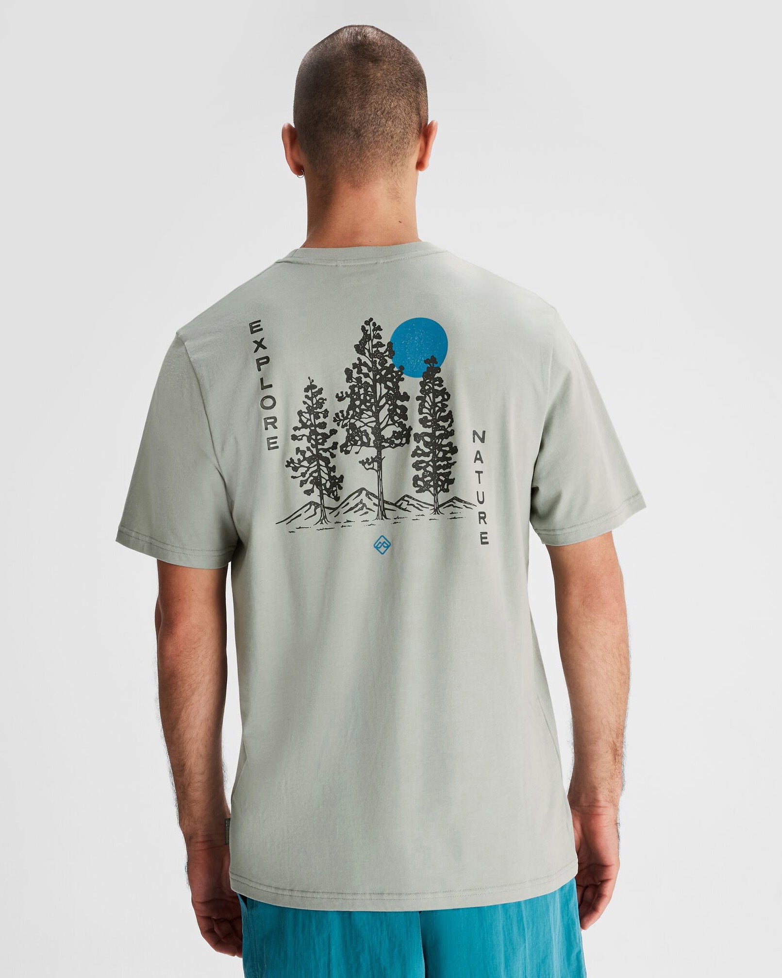 Men's Explore Nature Organic Cotton T-Shirt - Eco-Friendly Casual Tee for Outdoor Adventures & Hiking | Gum Tree Design