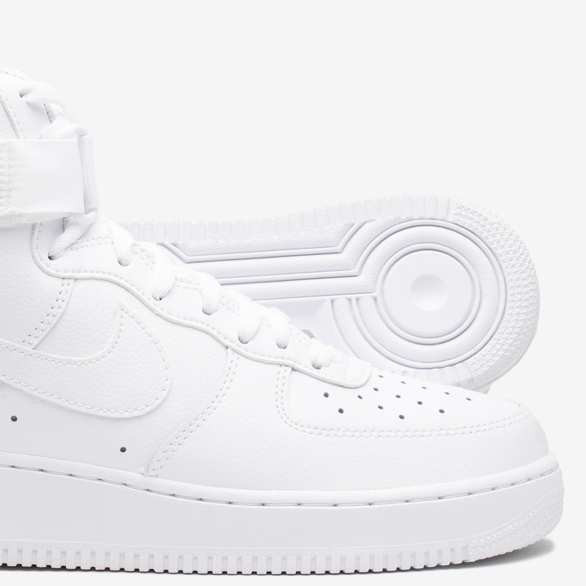 Nike Air Force 1 High '07 White Sneakers - Classic Basketball Shoes for Men & Women | Perfect for Streetwear, Casual Outfits & Sneaker Collection