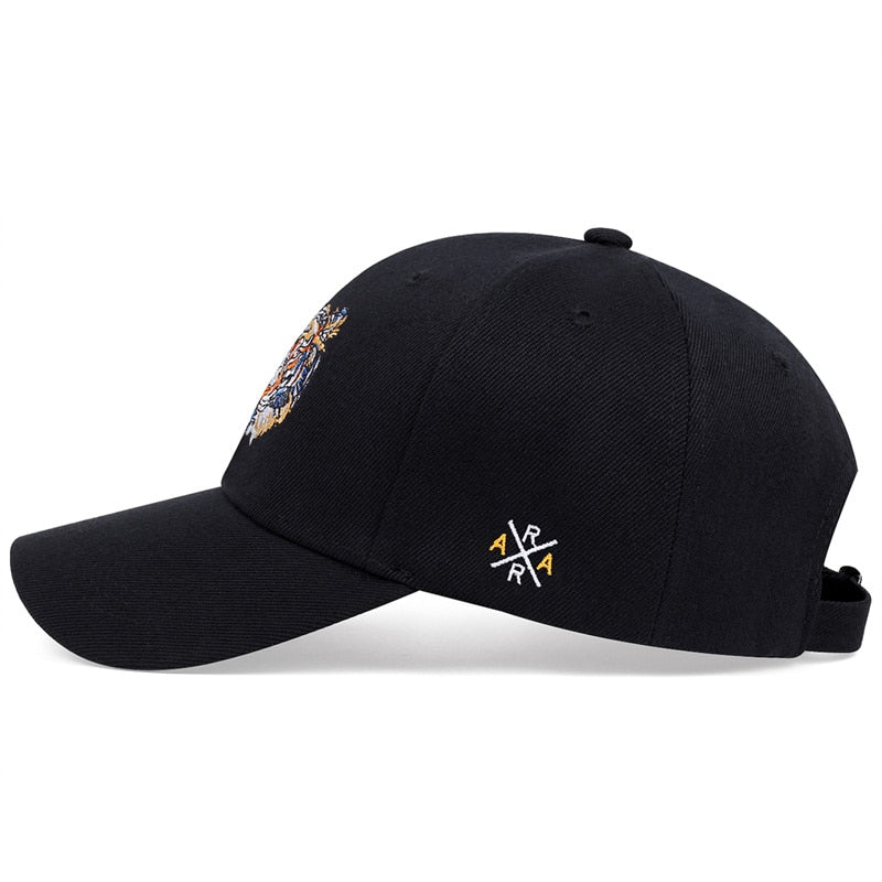 Stylish Tiger Head Embroidery Snapback Baseball Cap for Men & Women - Hip Hop Fashion Hat with Sun Visor for Summer Outdoor Activities