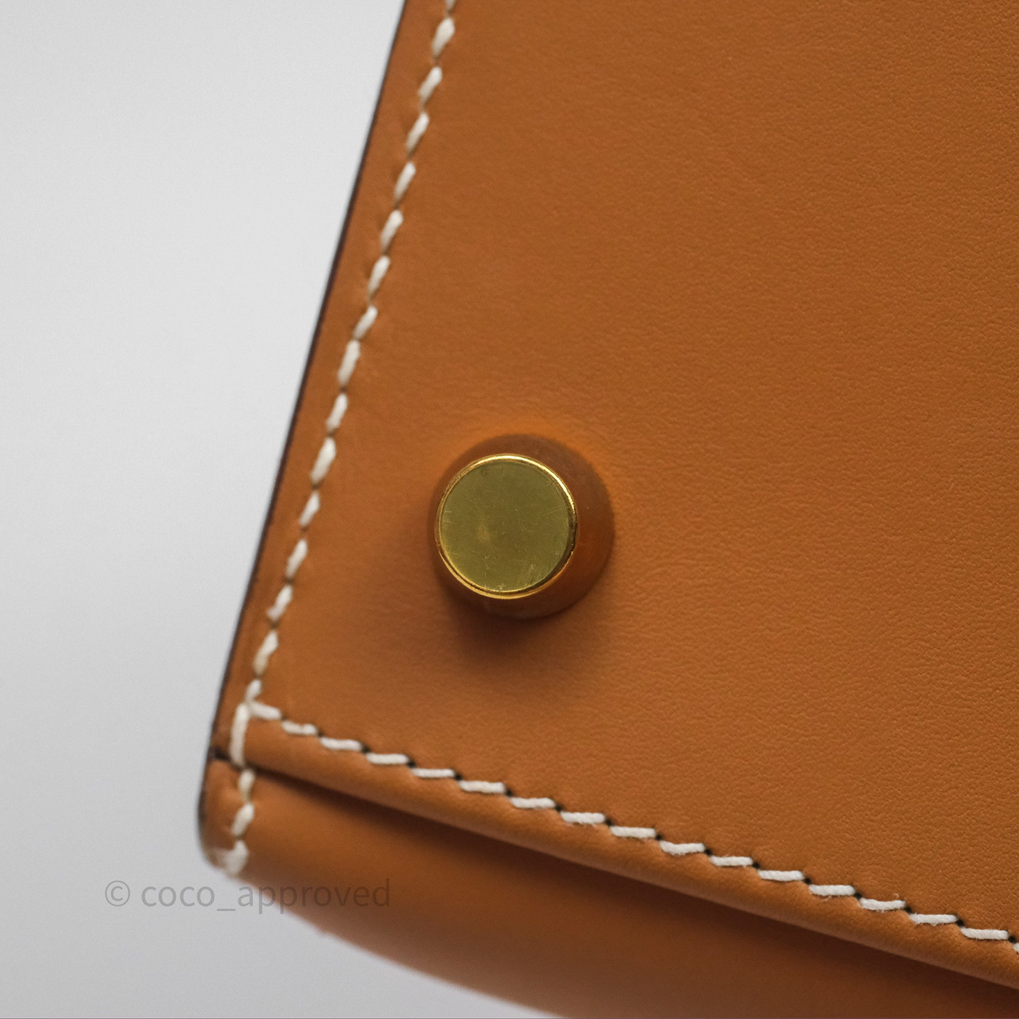 Authentic Hermès Kelly 28 Sellier Bag in Chamonix Leather with Gold Hardware - Luxury Handbag for Women | Perfect for Work, Travel & Special Occasions