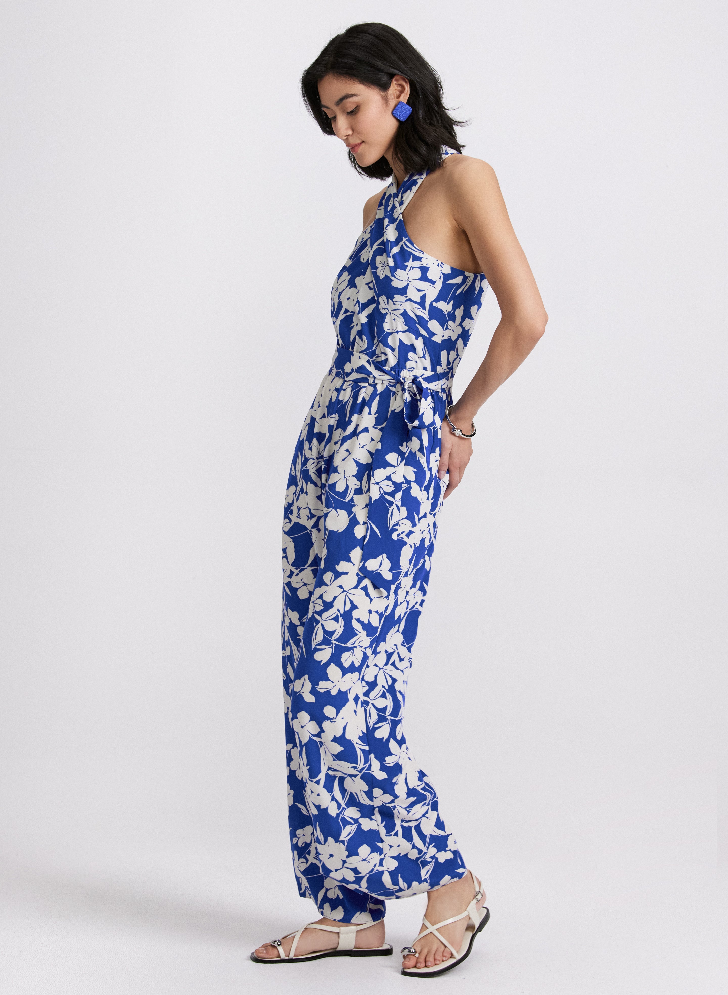 Floral Print Jumpsuit for Women - Stylish Summer Romper with Pockets | Perfect for Beach, Vacation & Casual Outings