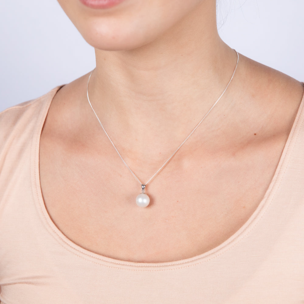 9-11mm White South Sea Pearl Pendant Necklace in 925 Sterling Silver - Elegant Jewelry Gift for Women, Perfect for Weddings, Parties & Special Occasions