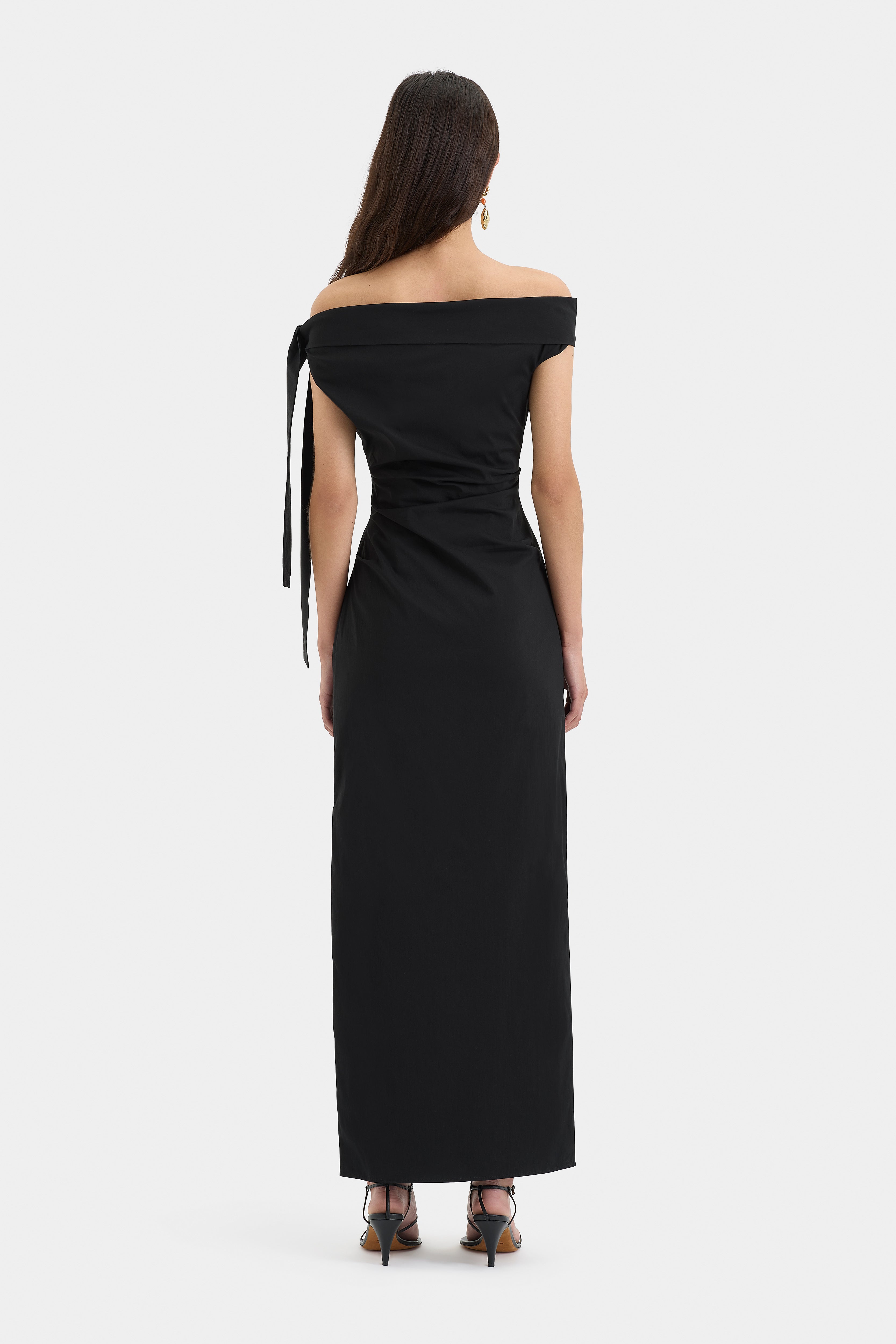 Elegant Black Dahlia Gown for Women - Perfect for Evening Parties, Weddings & Special Occasions